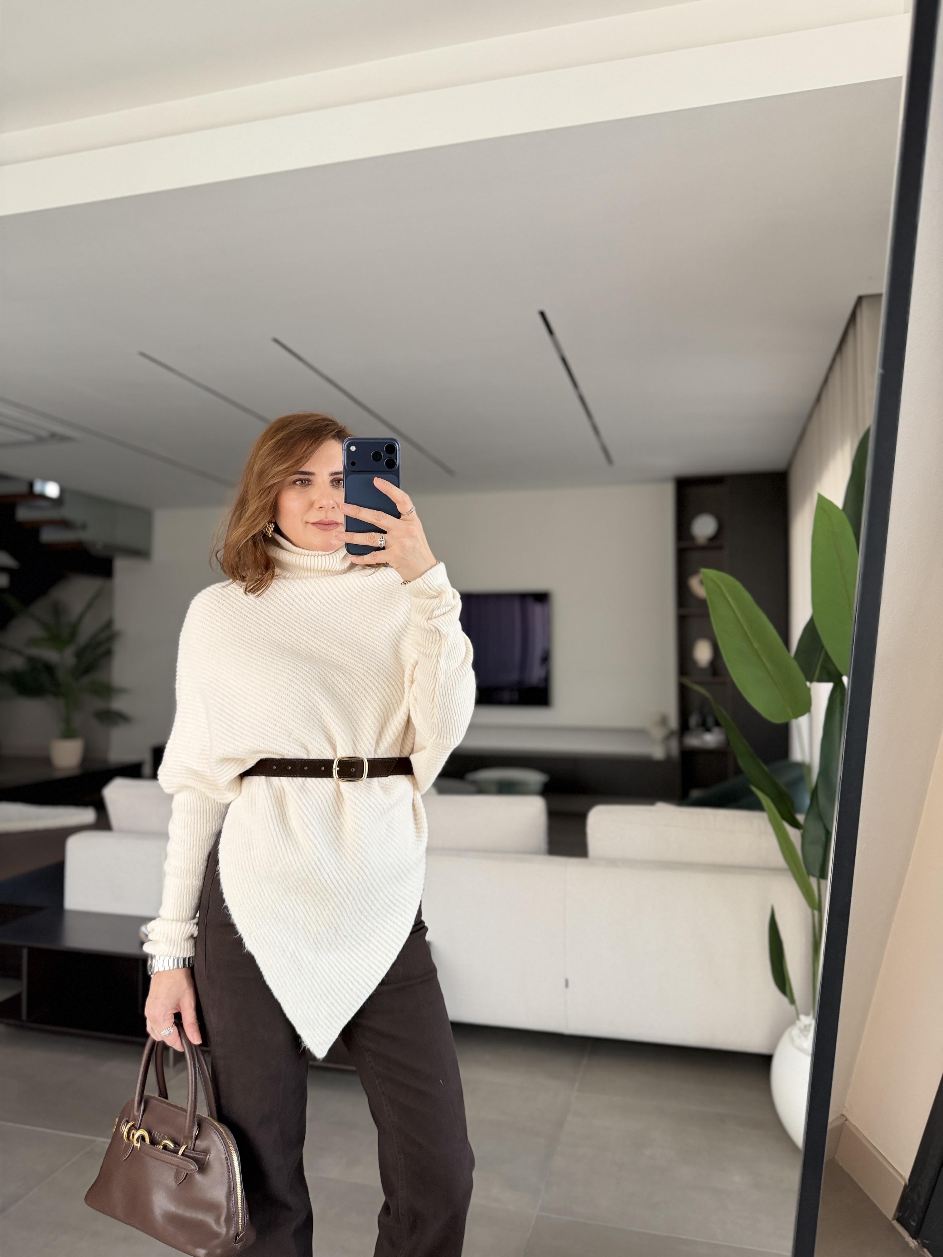 Krem Balıkçı Yaka Triko Kazak