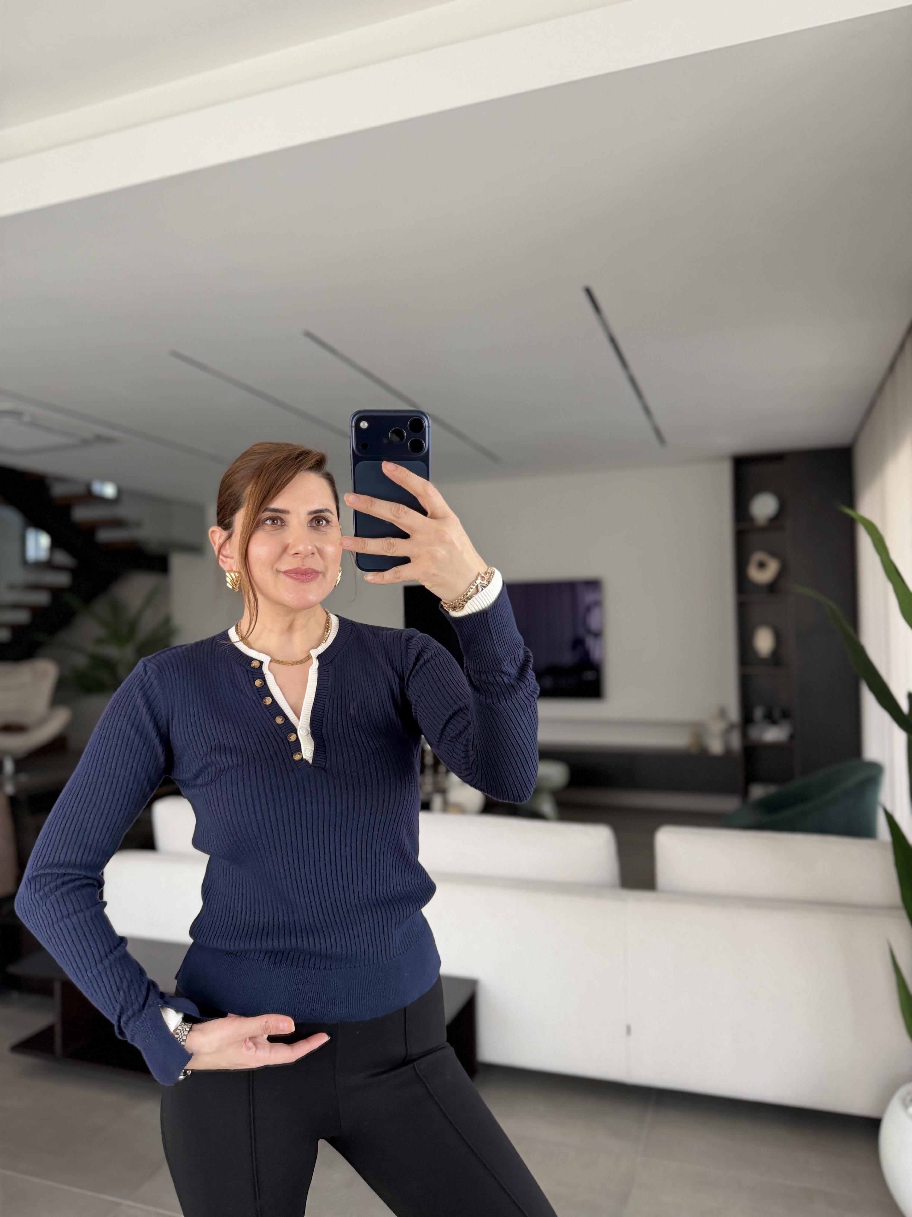 Lacivert Çift Yaka Garnili Düğmeli Triko