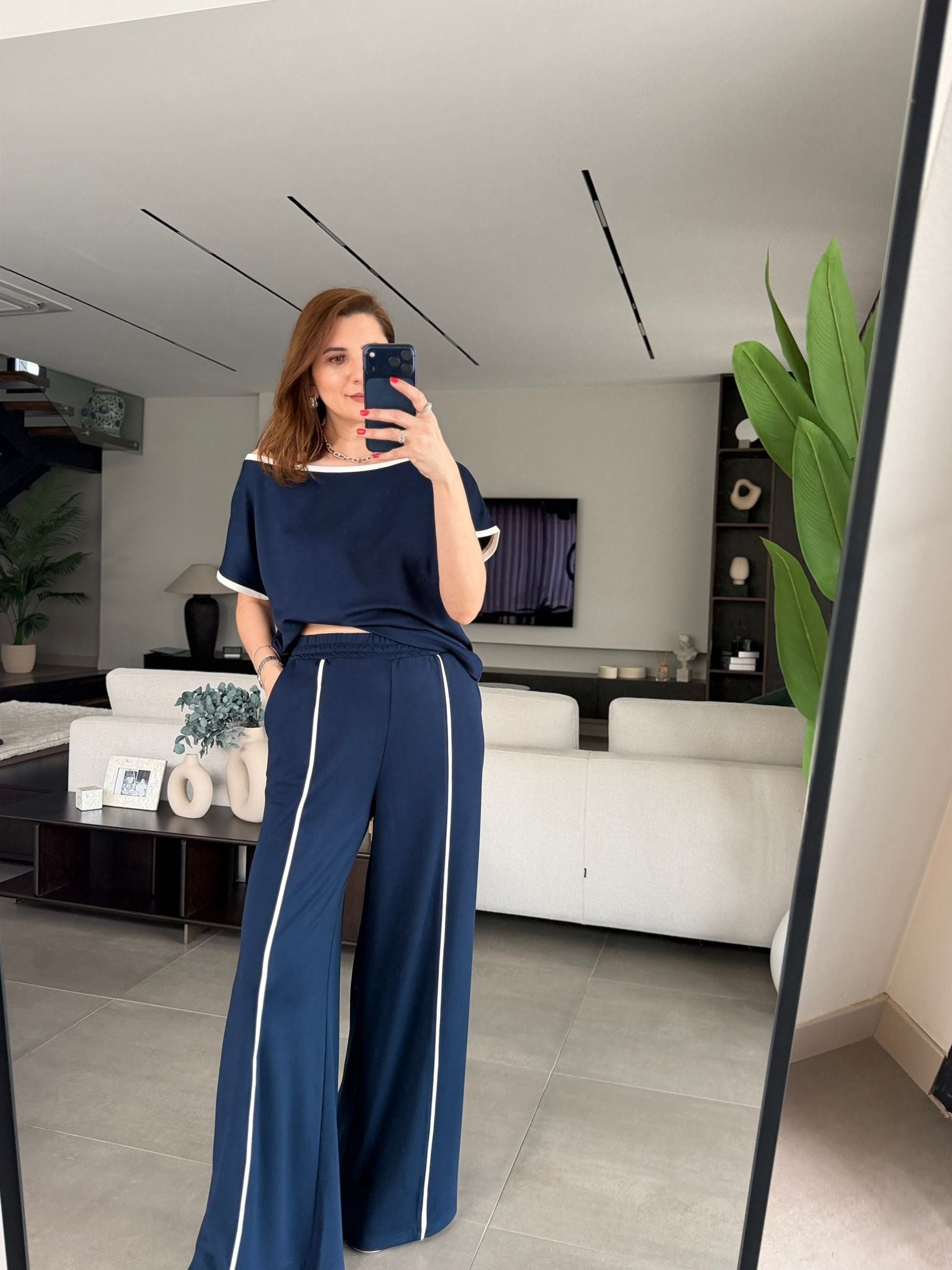 Lacivert  Geniş Yaka Biyeli Takım