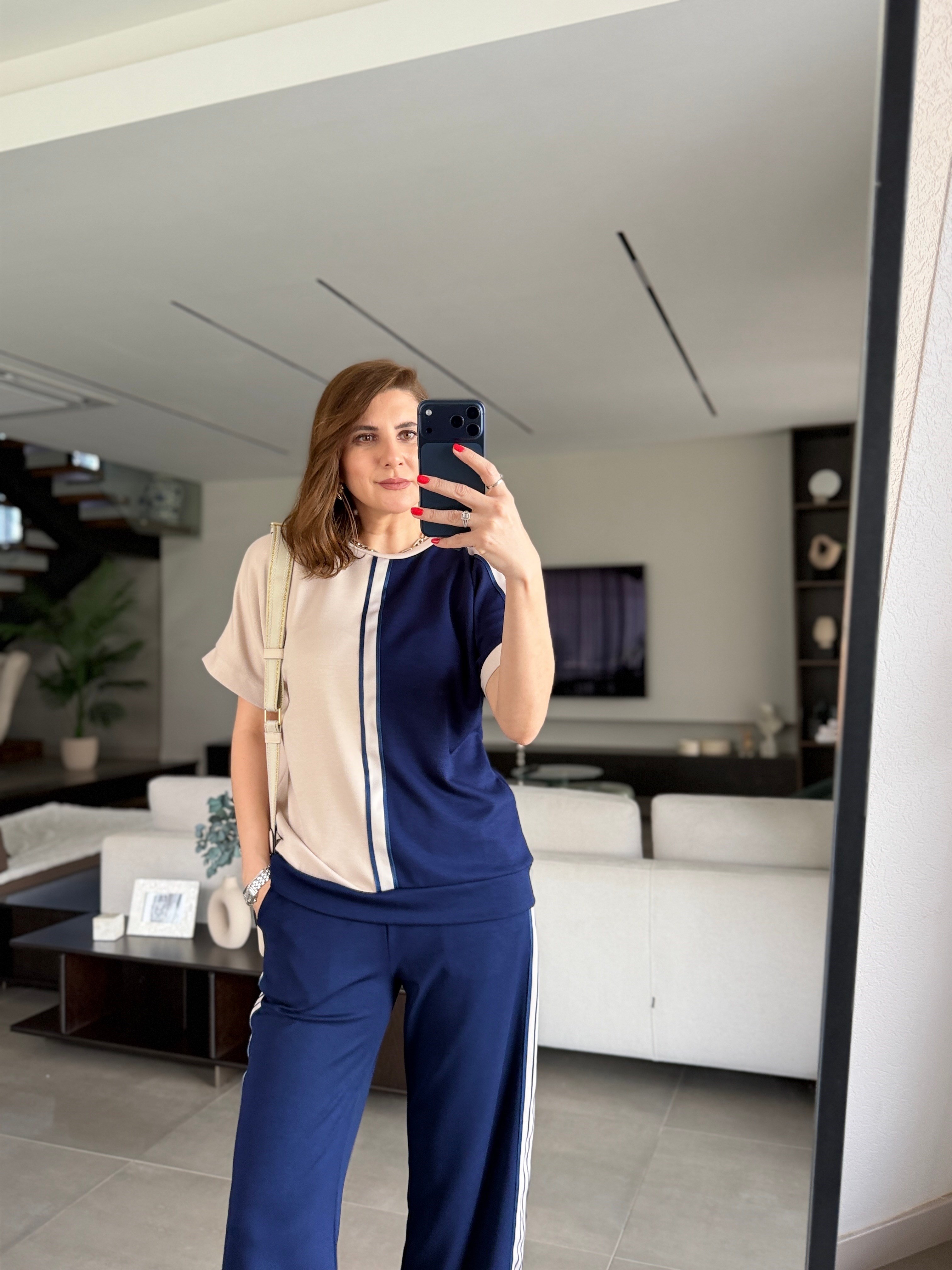 Lacivert Omuz Dekolte Şeritli Takım