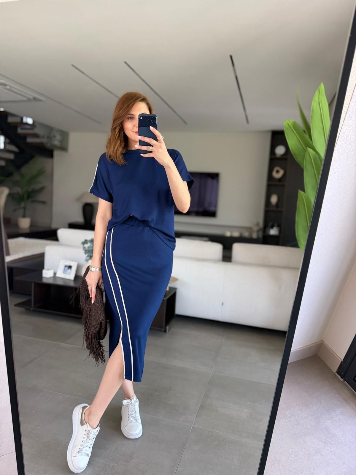 Lacivert  Şerit Detay Etek Takım