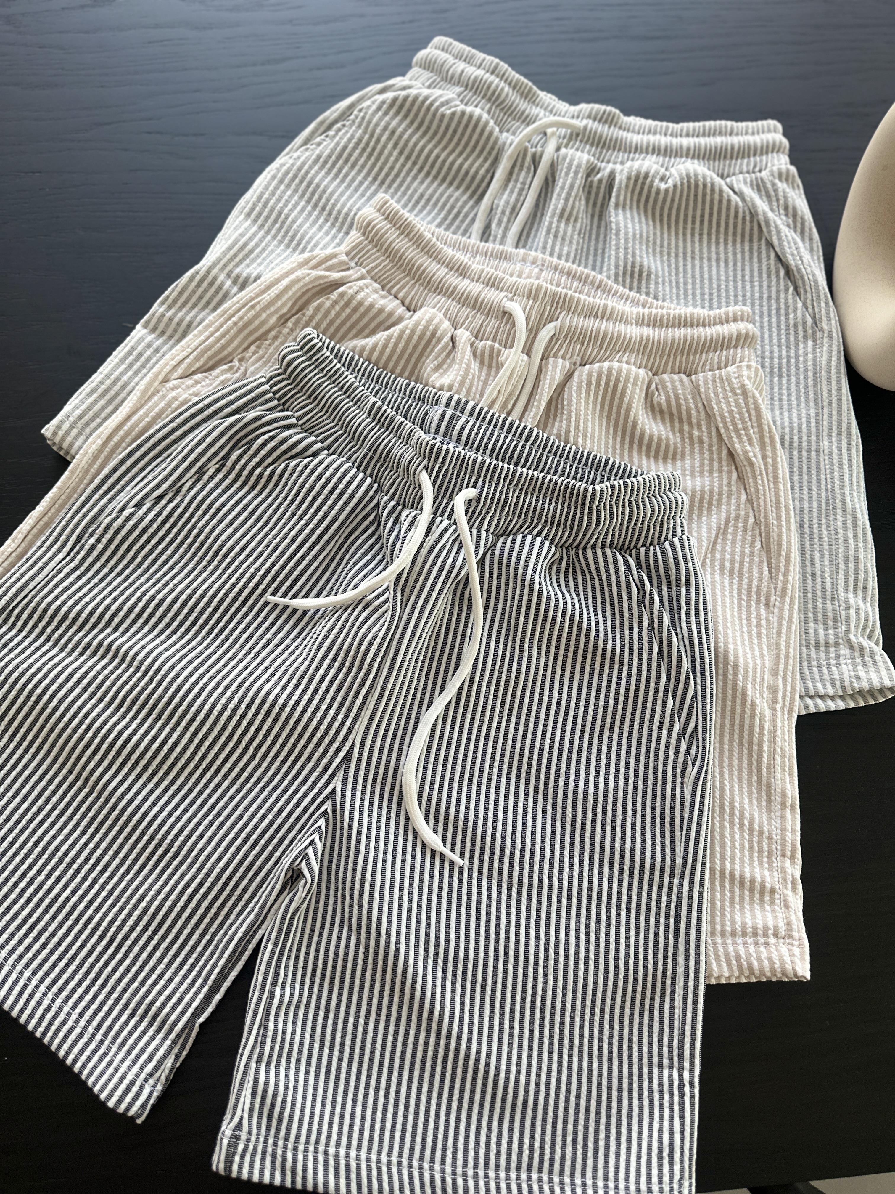 Lacivert Tira Çzigili Şort