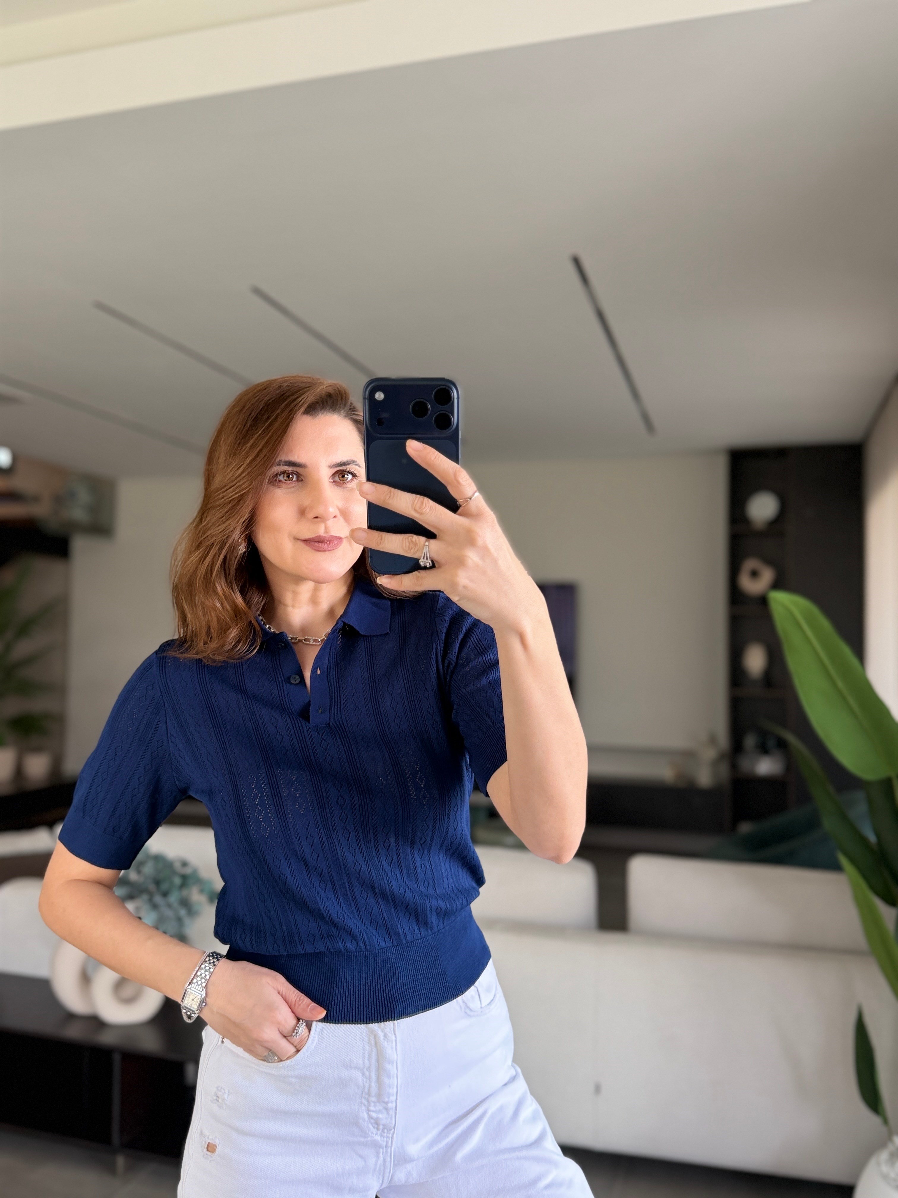 Lacivert Yakalı Triko Bluz