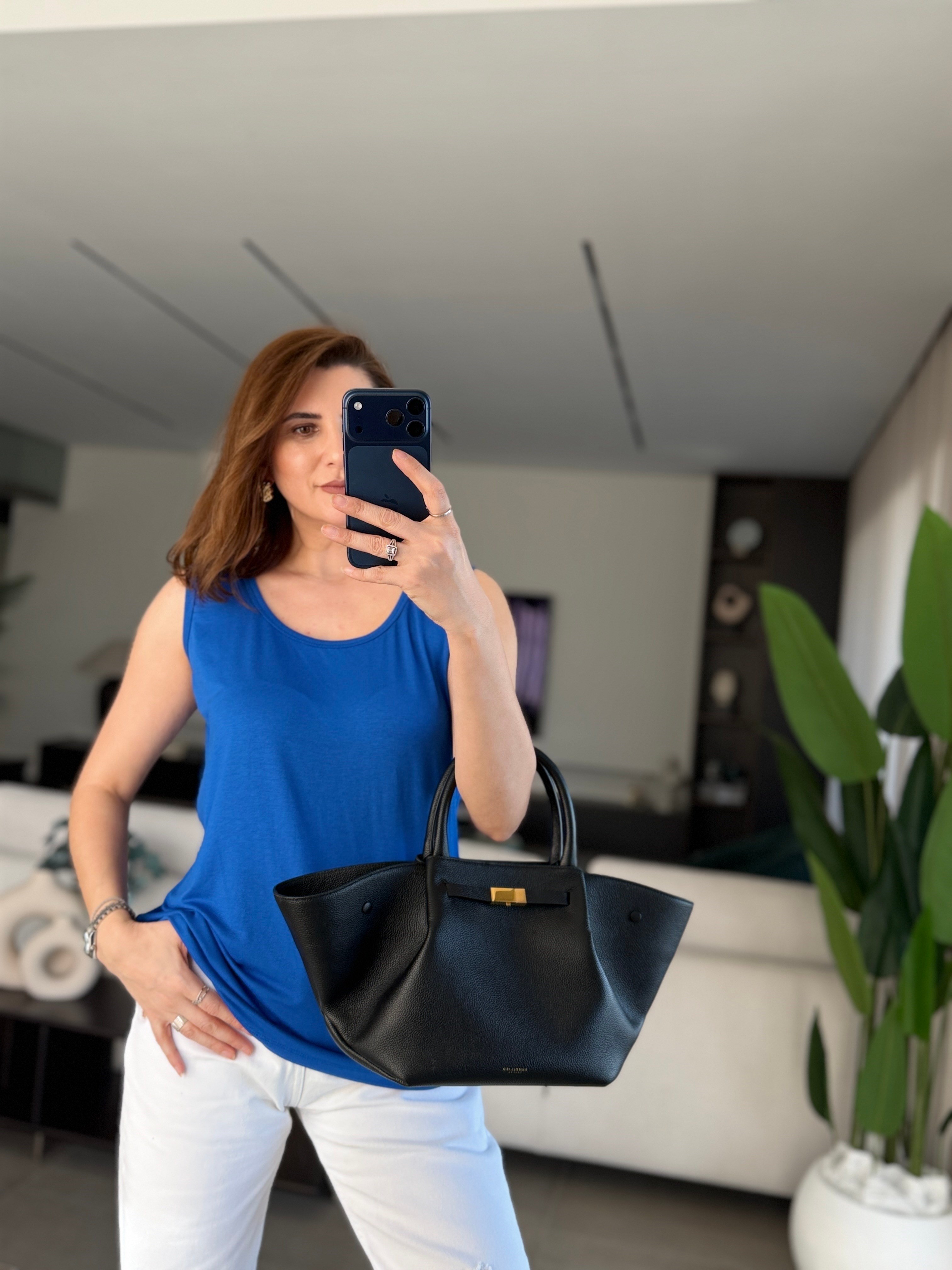 Mavi U Yaka Kolsuz Atlet