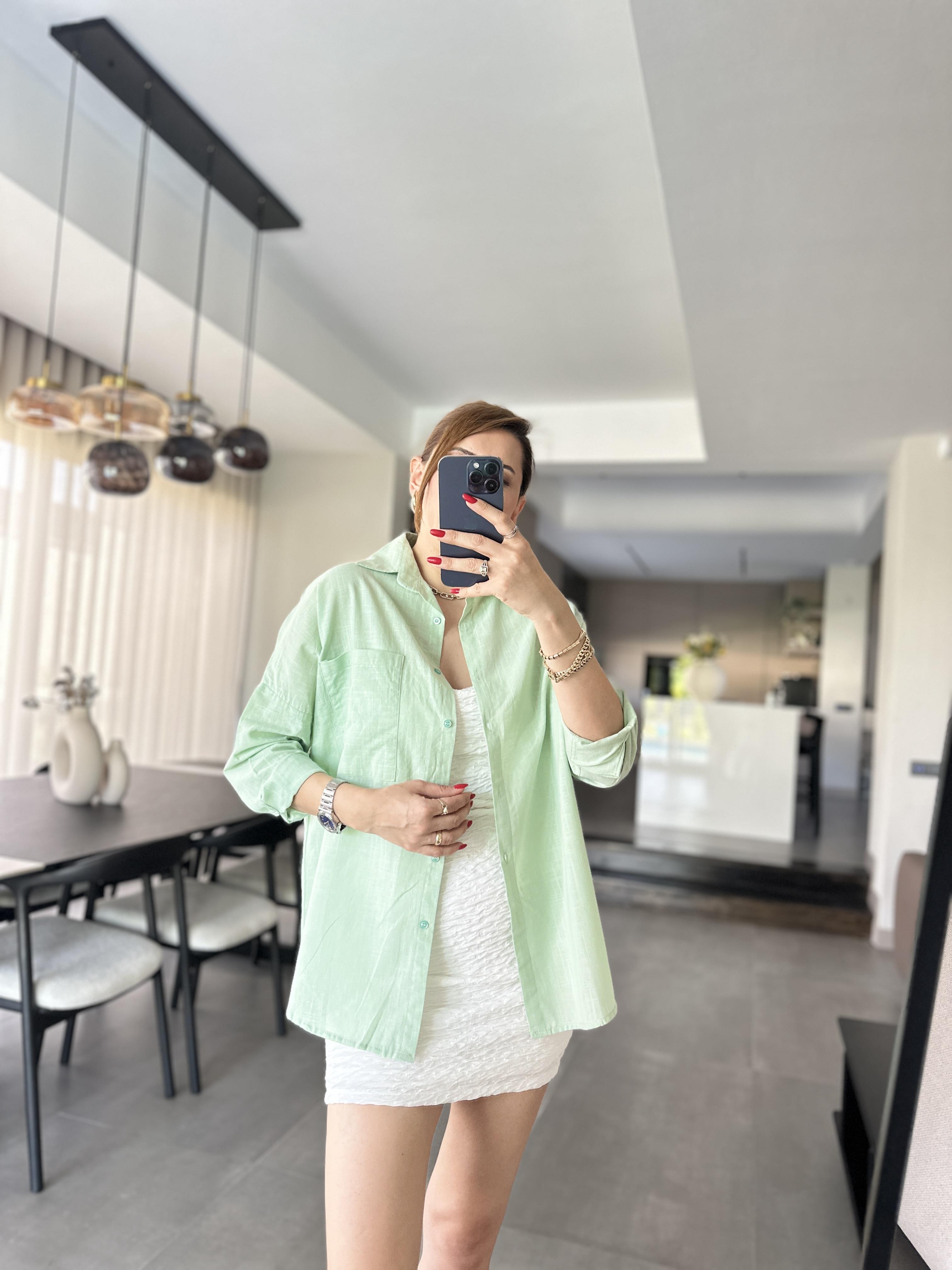 Mint Yeşili Cep Detaylı Oversize Gömlek