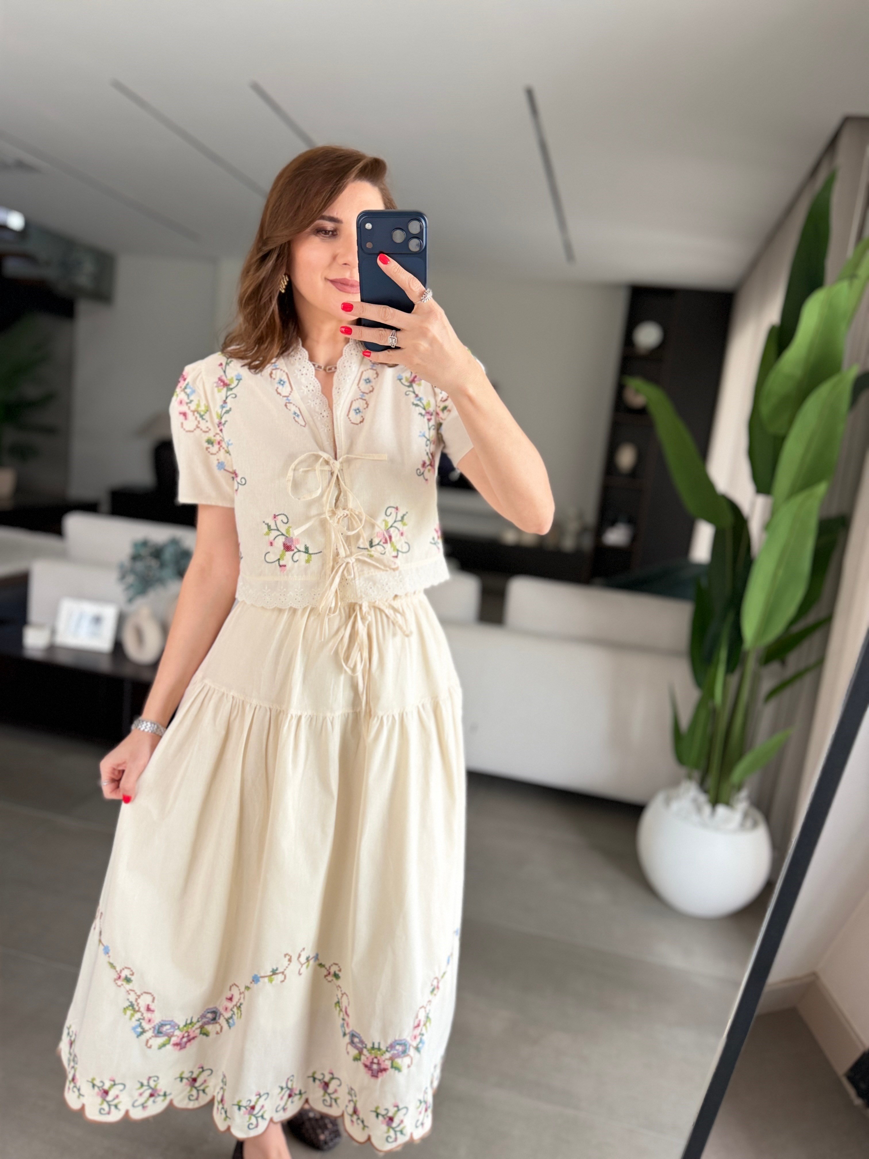 Nakışlı Etek Takım