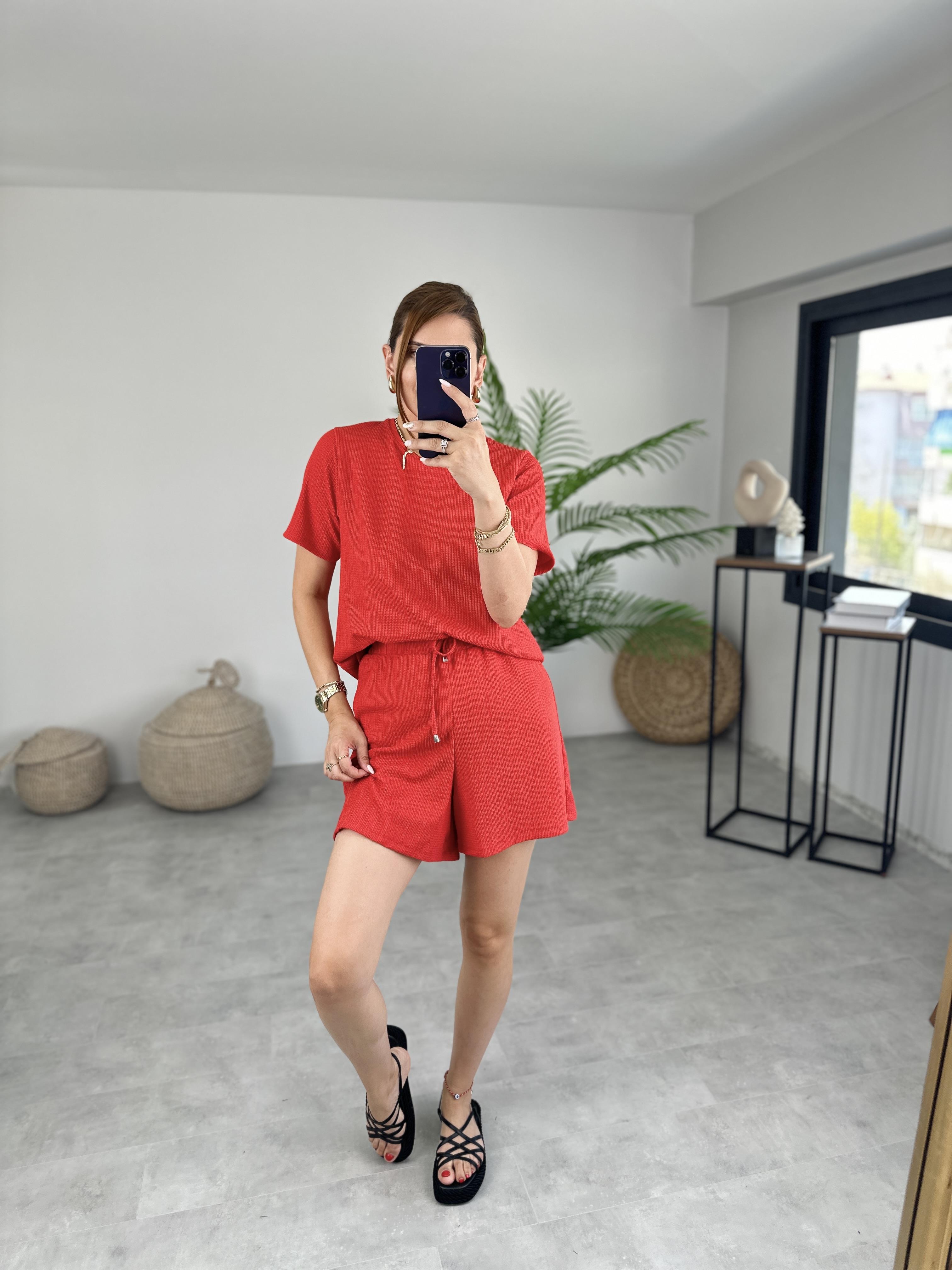 NAR ÇİÇEĞİ BÜRÜMCÜK ŞORT TAKIM