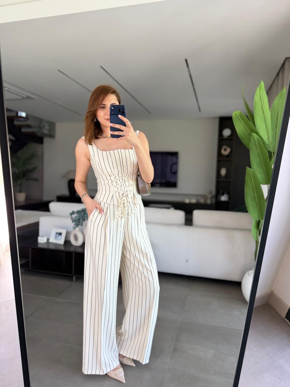 Önü İpli Çizgili Bluz Takım