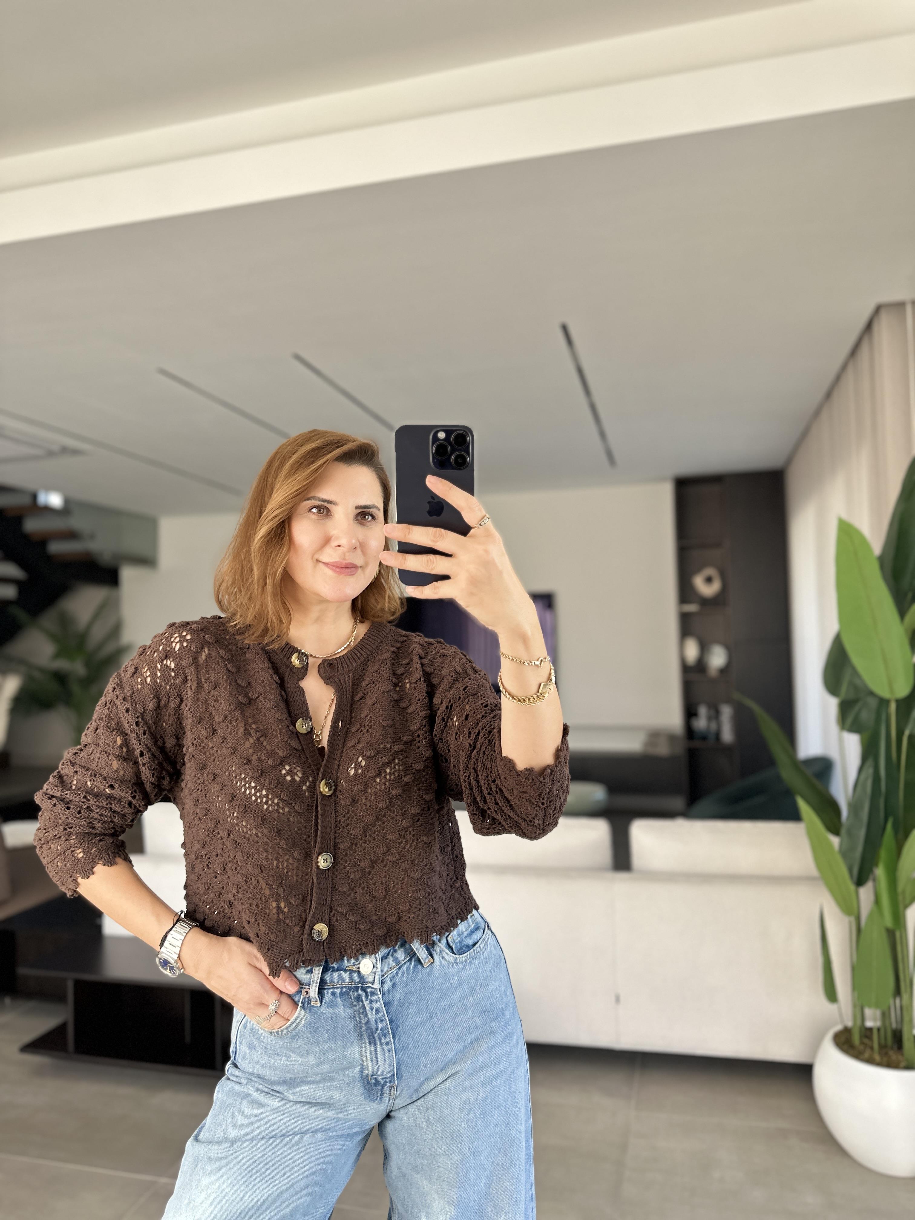 Ponponlu Düğmeli Hırka
