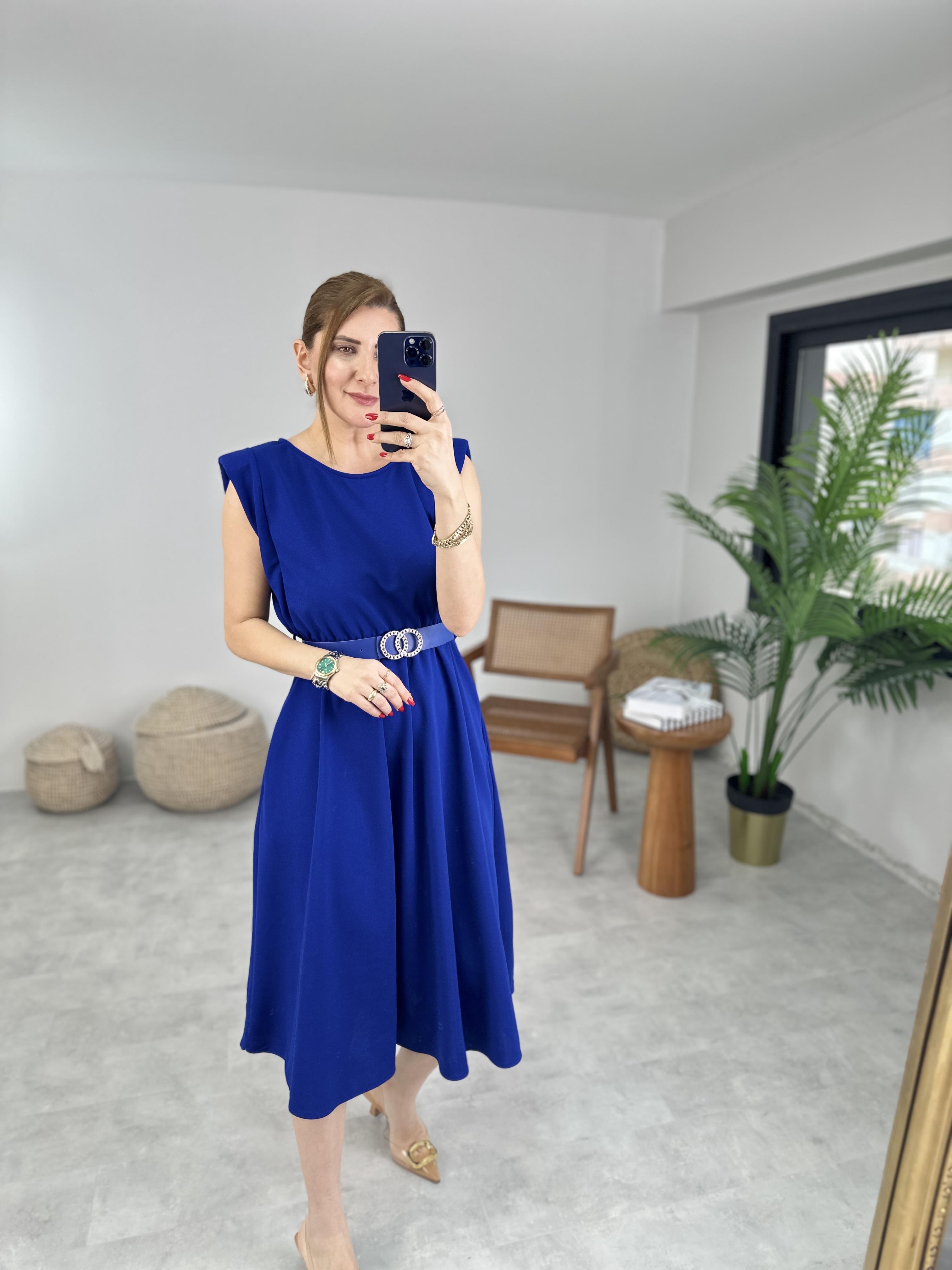 Saks Mavi Vatkalı Kemerli Elbise