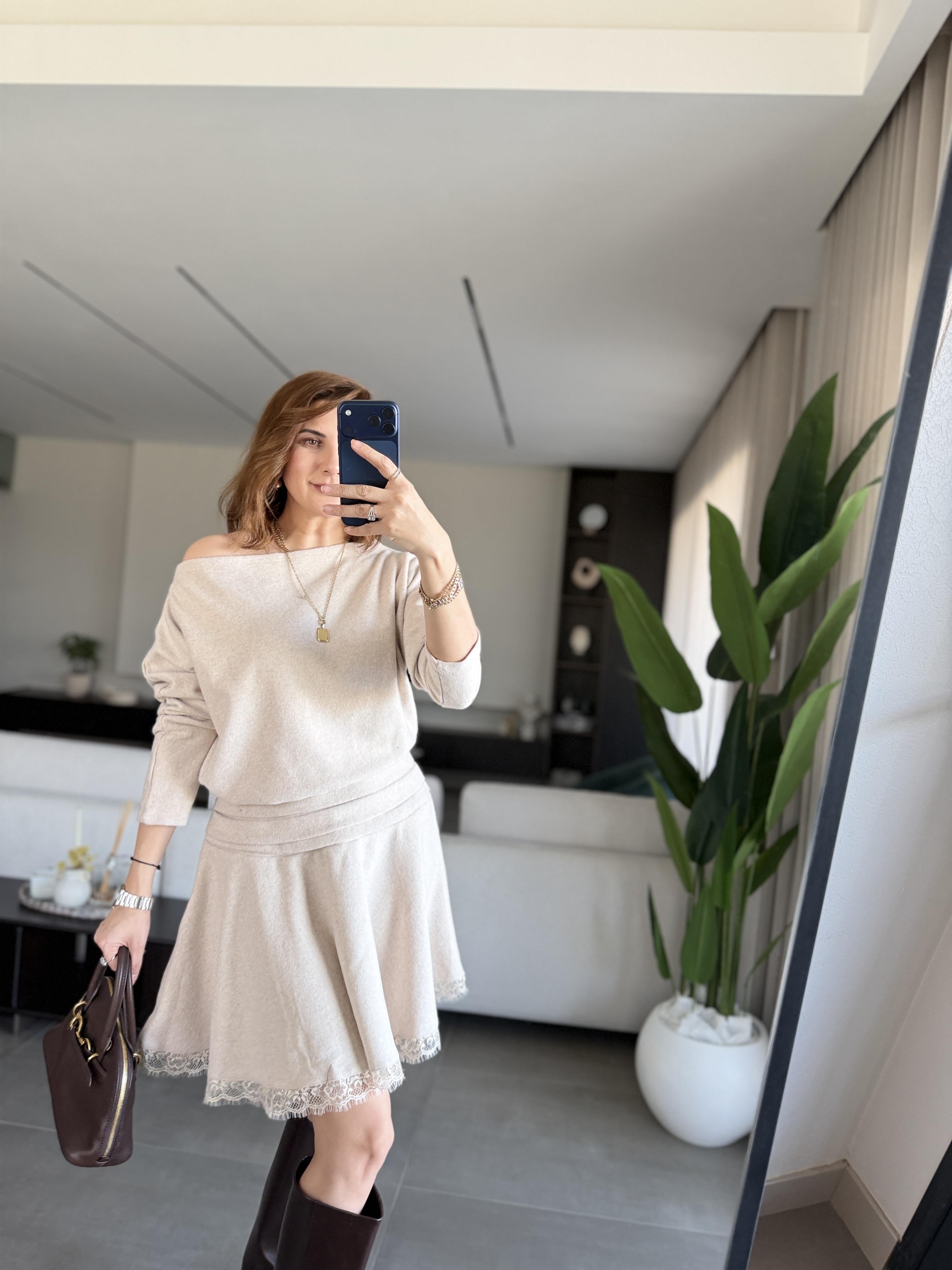 Selanik Dantel Detay Elbise