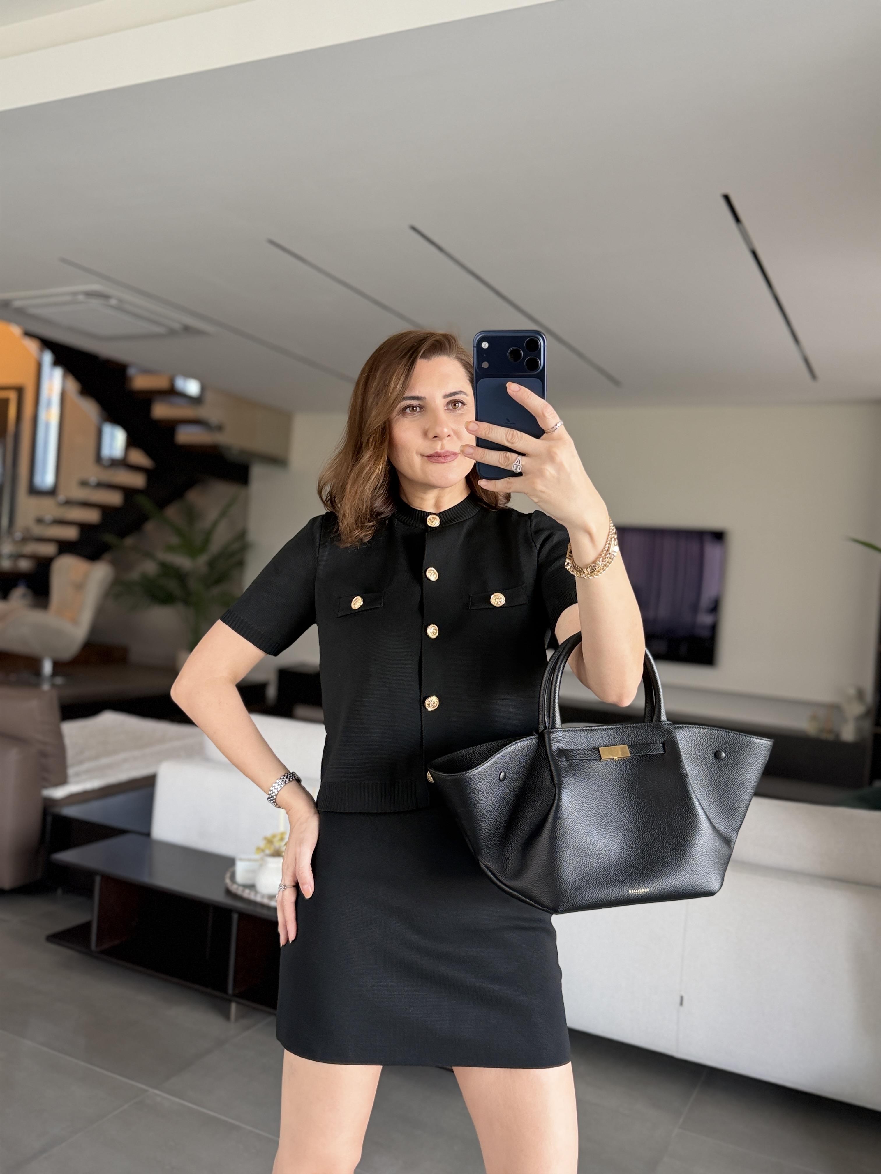 Siyah Elegant Triko Etekli Takım