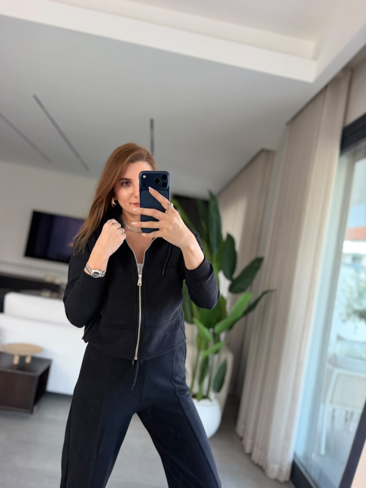 Siyah Kapşonlu Selanik Kısa Ceket