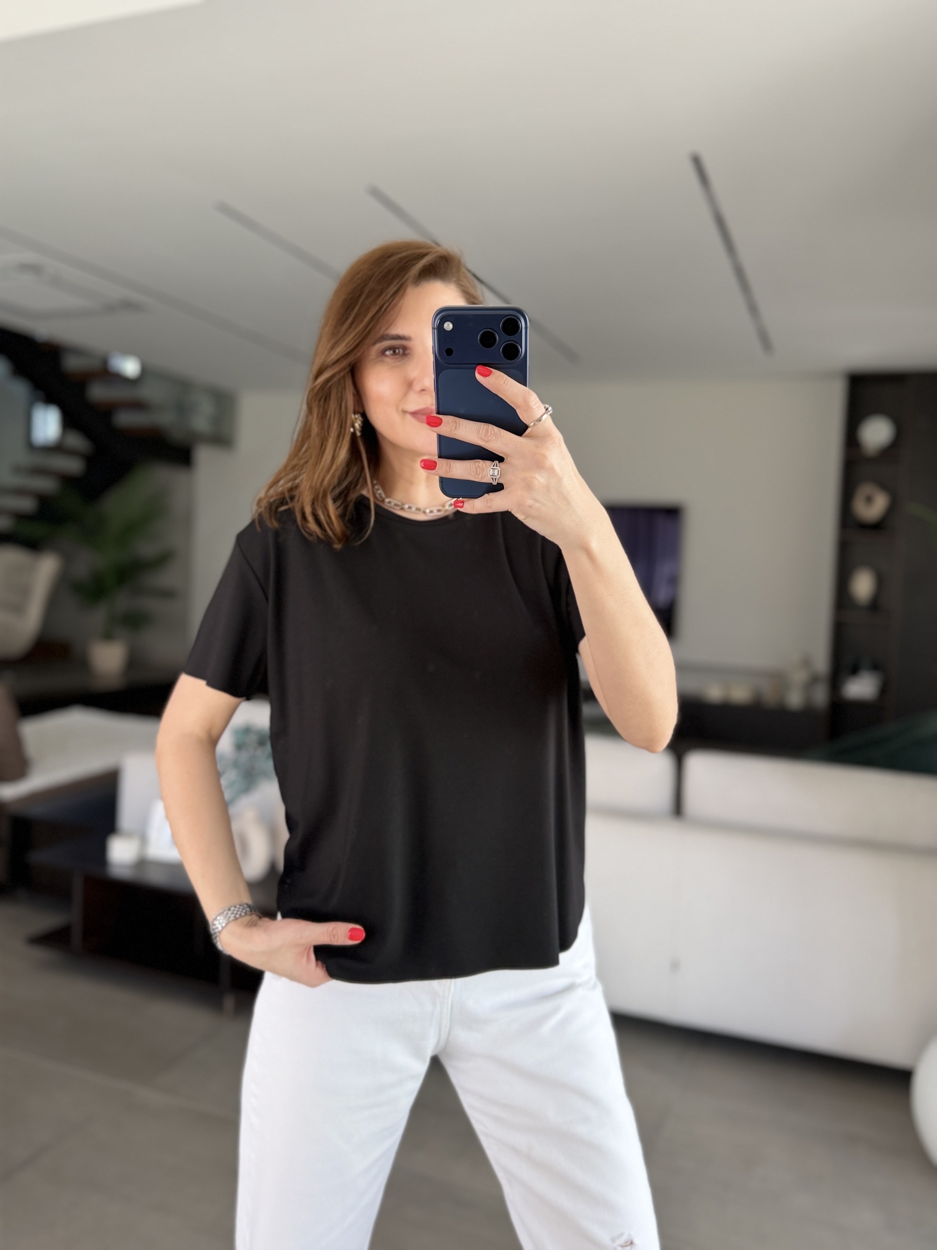 Siyah Lazer Kesim Basic T-shirt