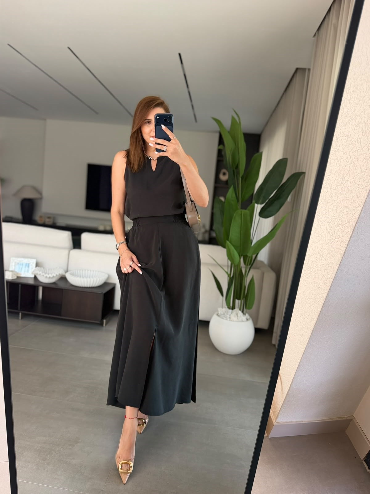 Siyah Loren V Yaka Etekli Takım
