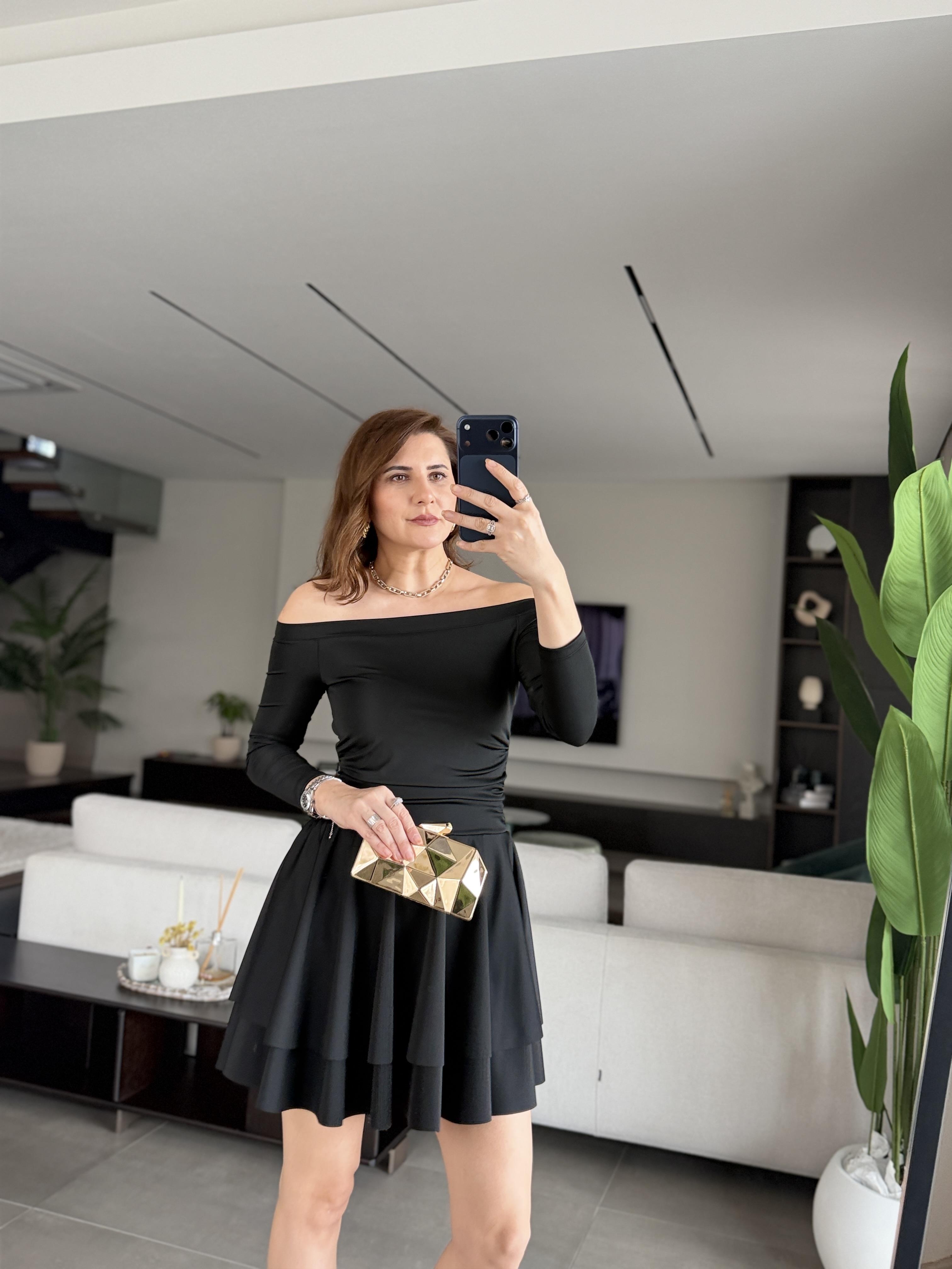 Siyah Madonna Yaka Drapeli Elbise