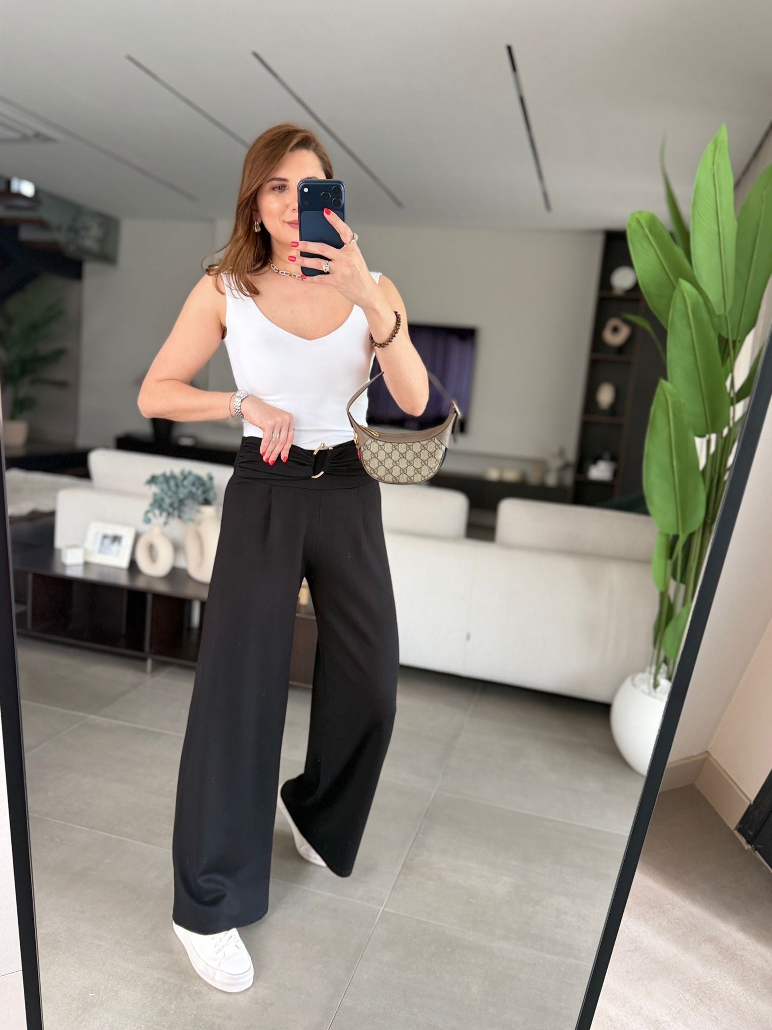 Siyah Modal Önü Tokalı Pantolon