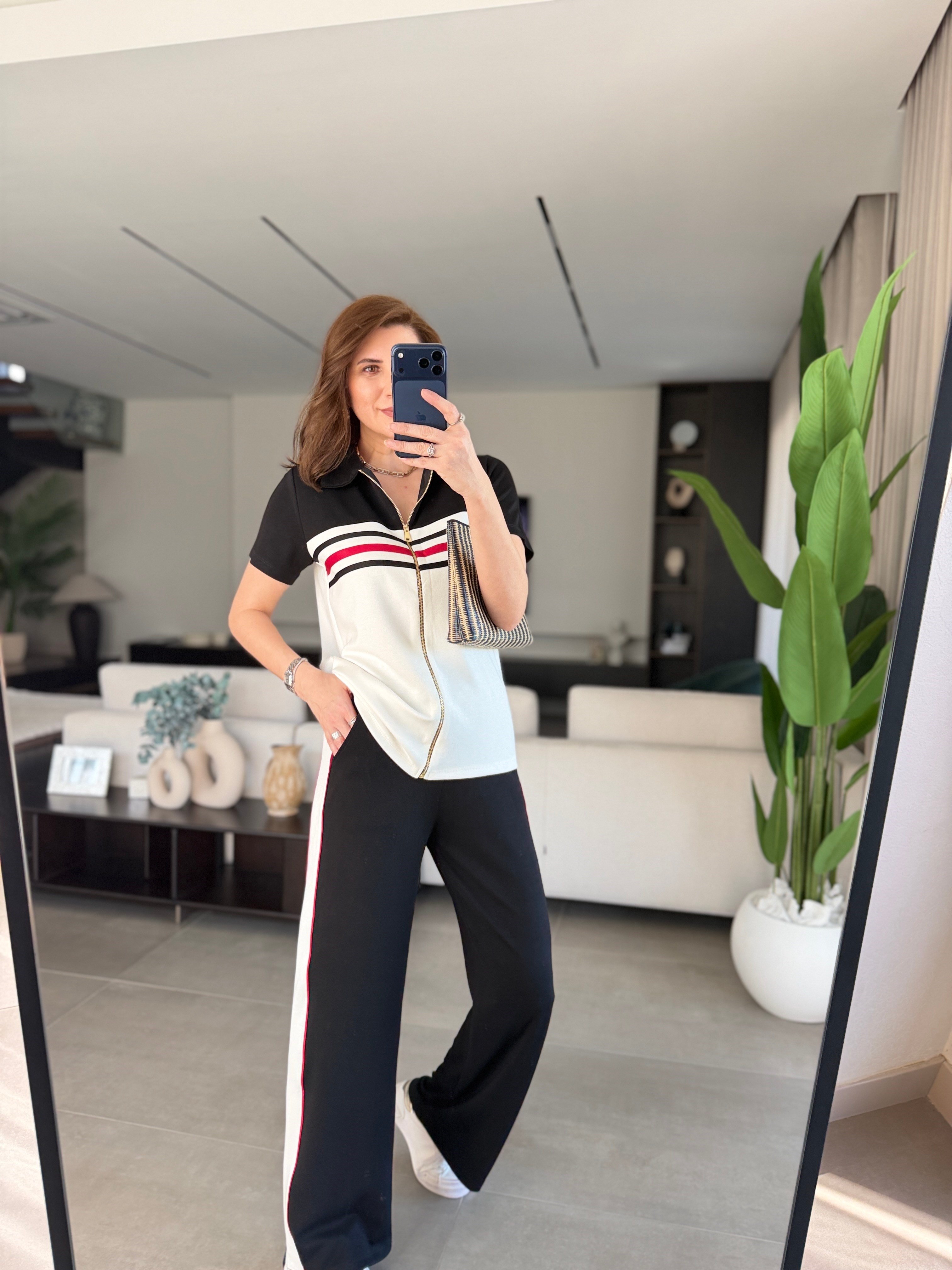 Siyah Oys Şeritli Fermuarlı Takım