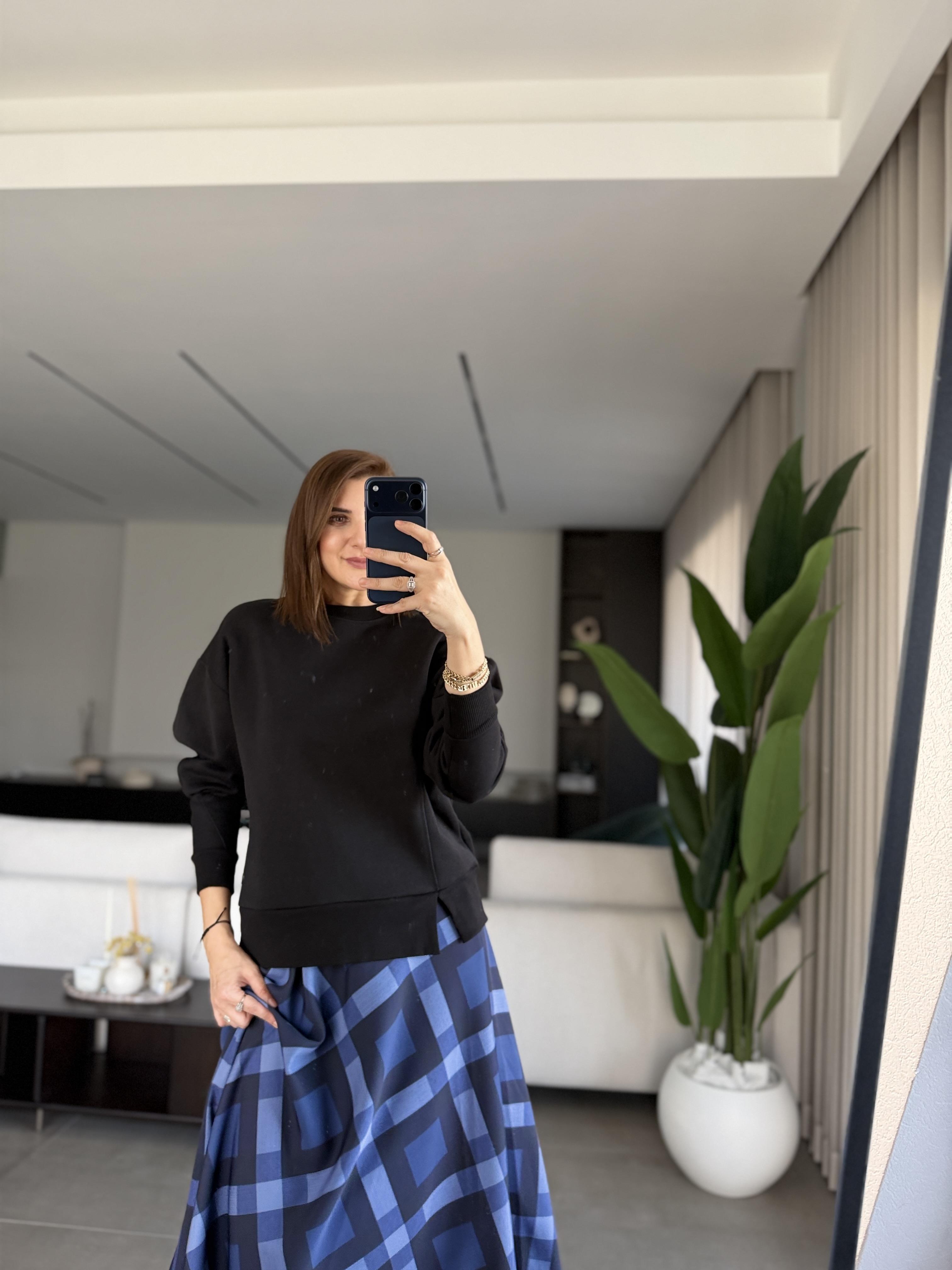 Siyah Salaş Bisiklet Yaka Sweat
