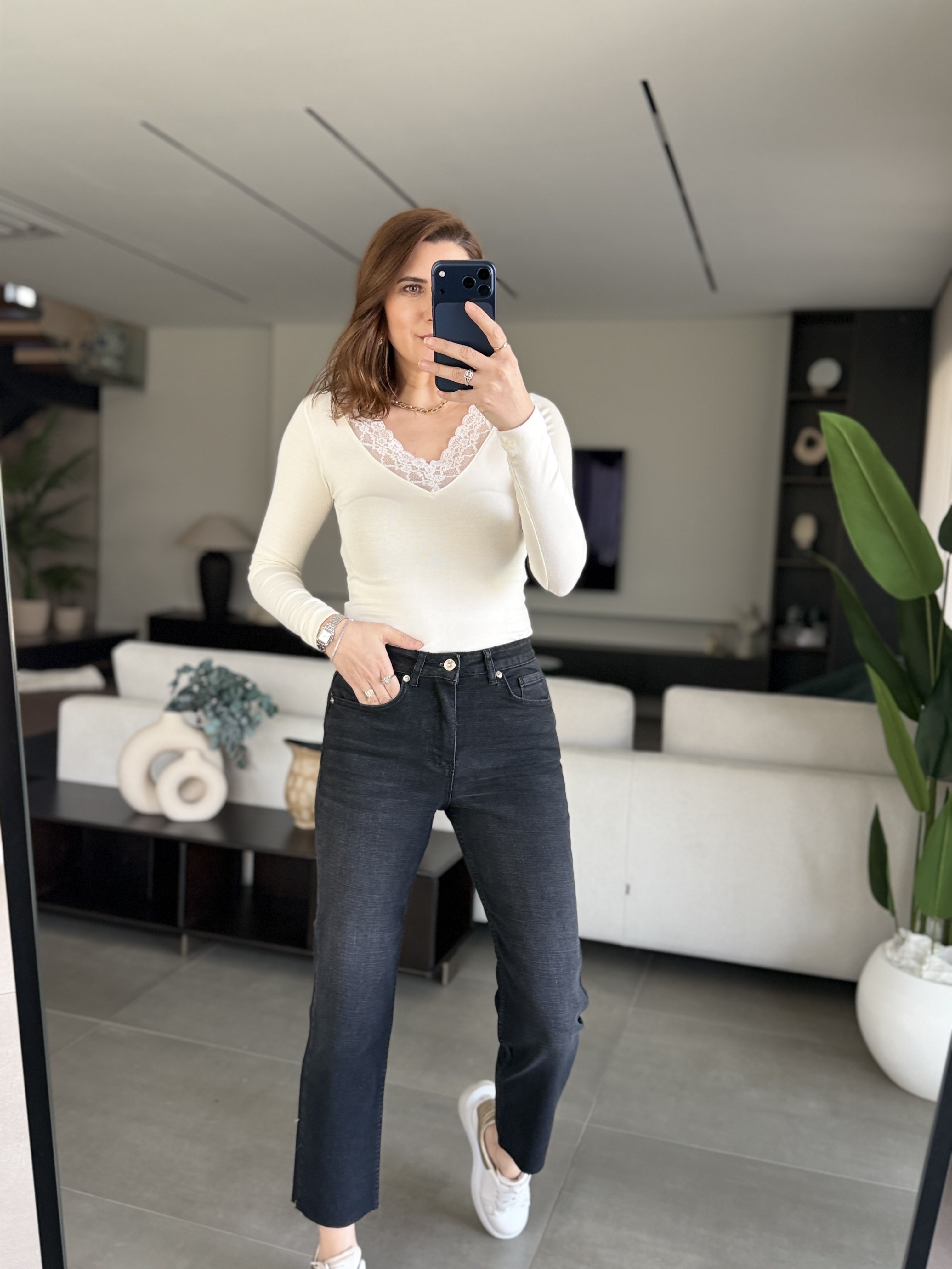 Siyah ZR Model Kesik Paça Jean