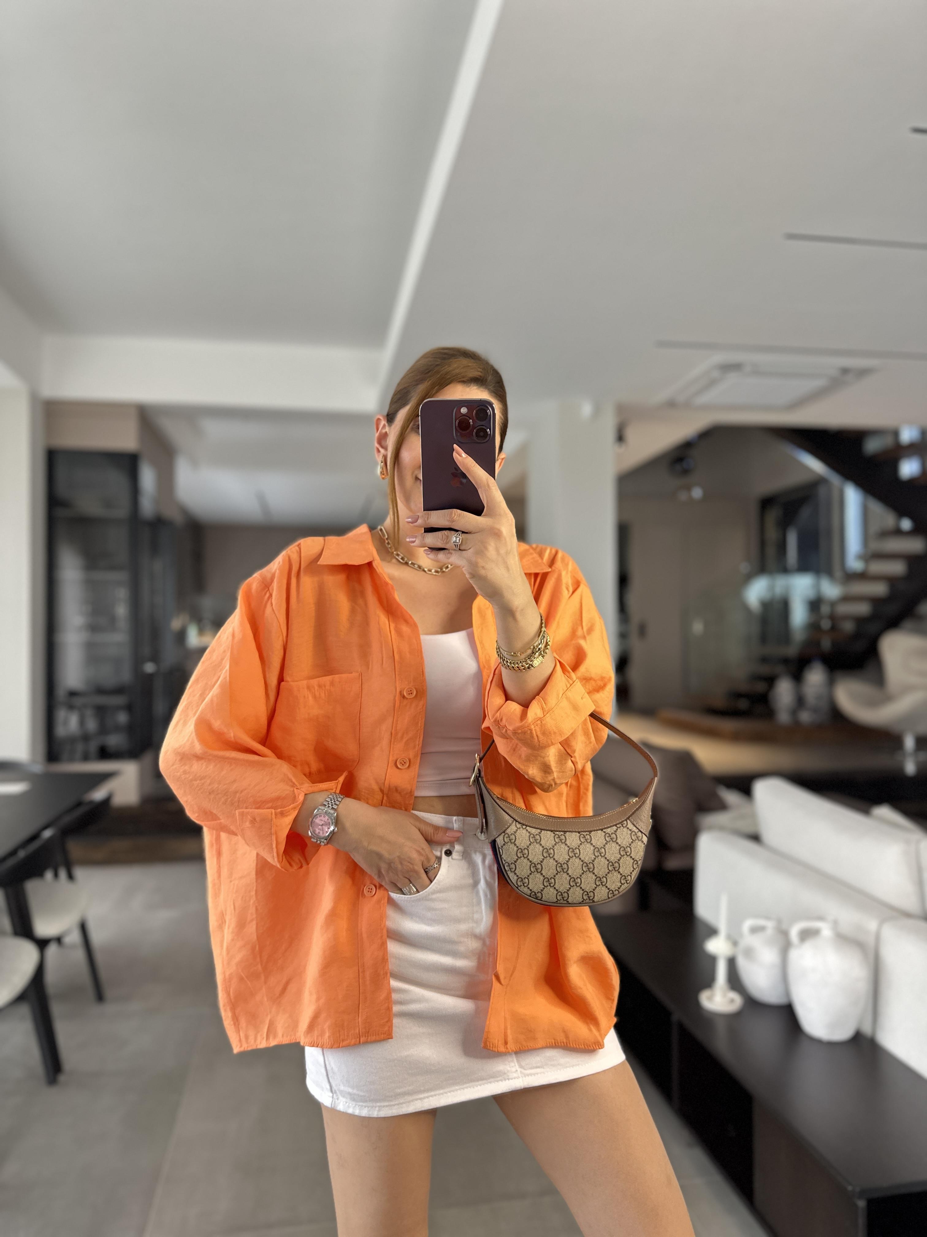 Turuncu Omzu Düşük Tek Cepli Gömlek