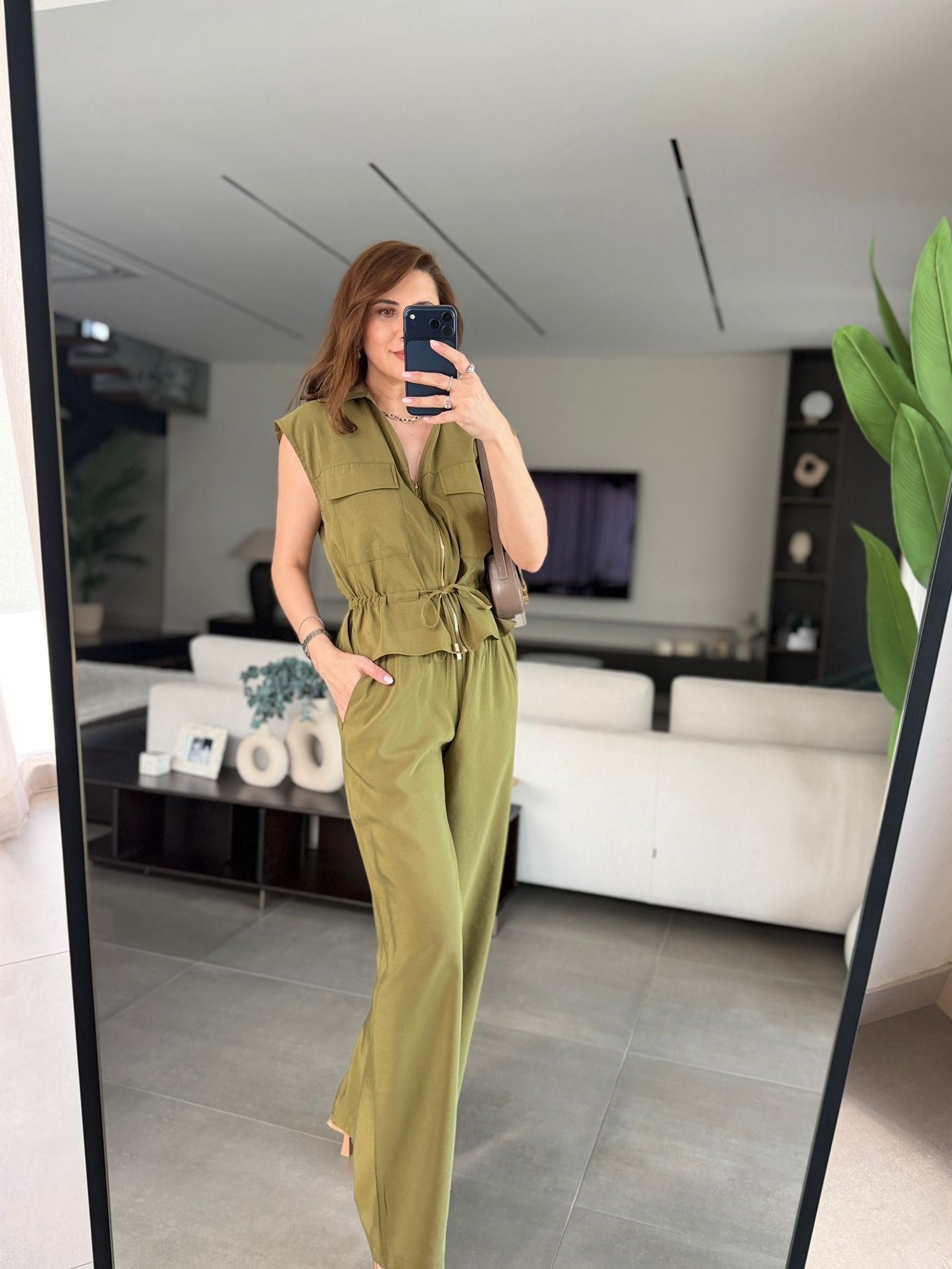 V Yaka Bel Büzgülü Yelek Takım