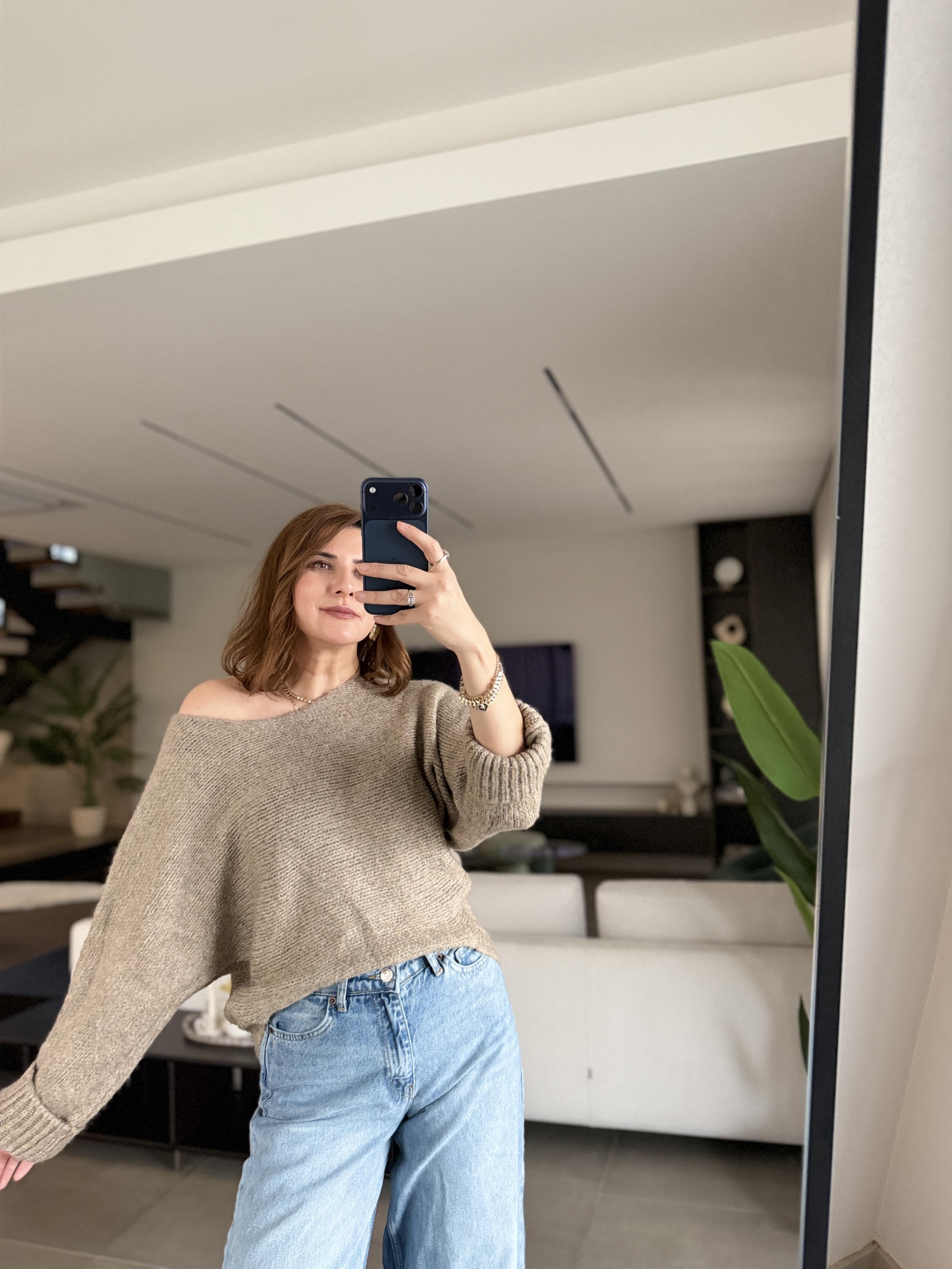 Vizon Kol Katlamalı Triko Kazak