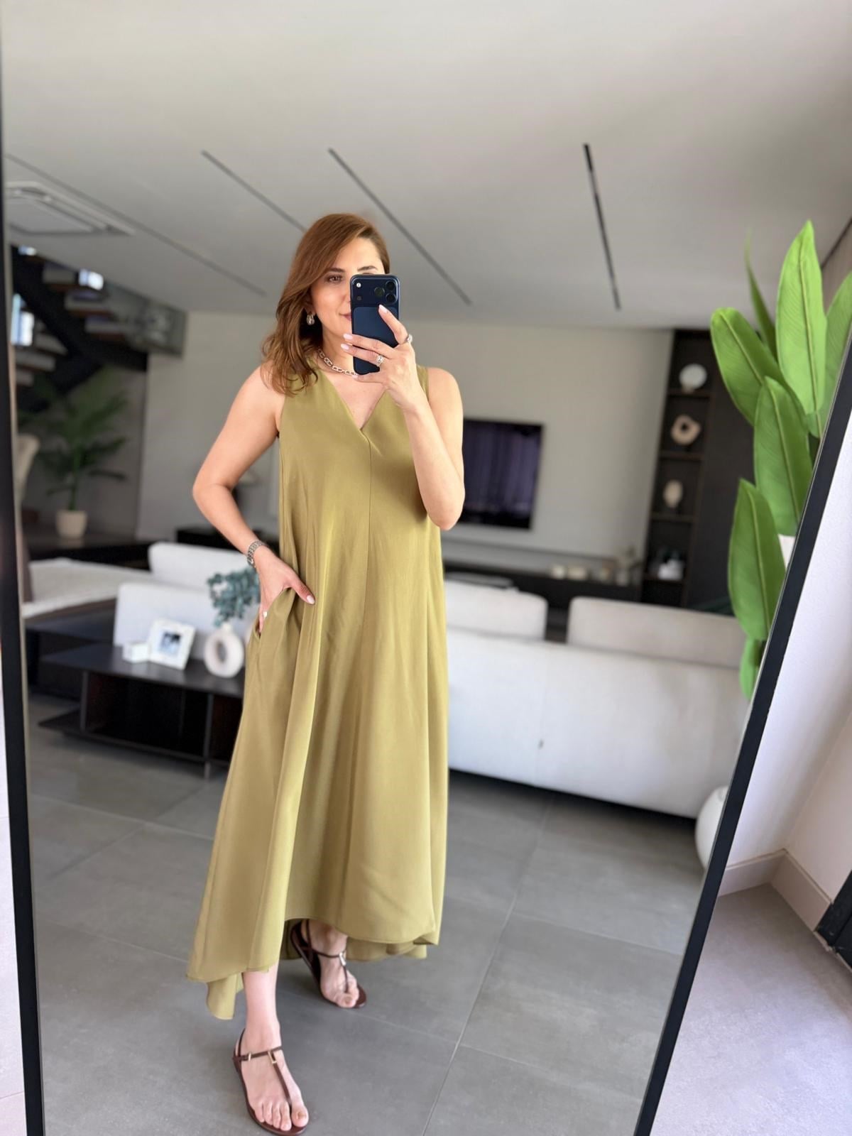 Yağ Yeşili V Yaka Kolsuz Modal Cupra Elbise