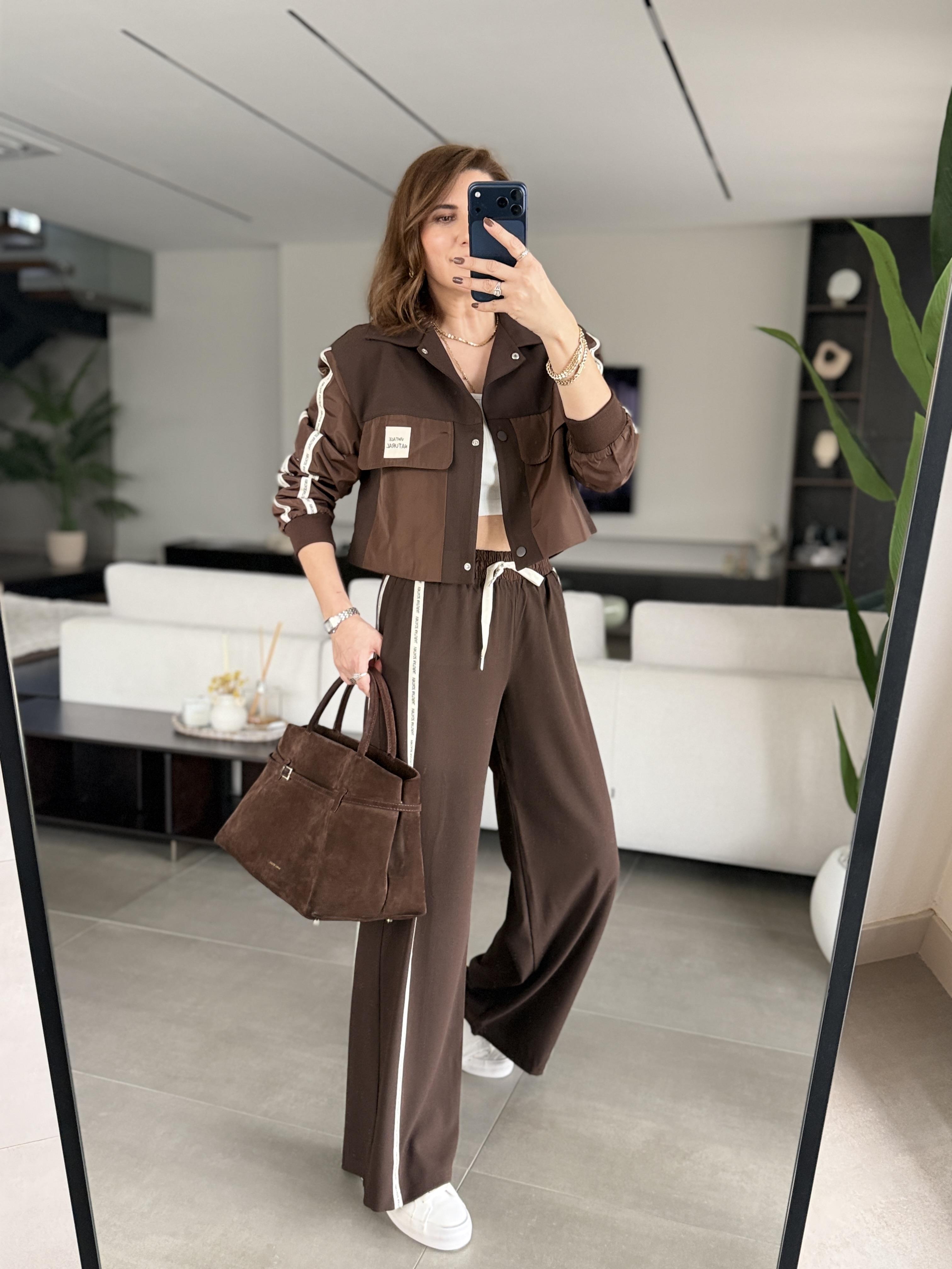 Yanı Yazı Şeritli Ceket Takım