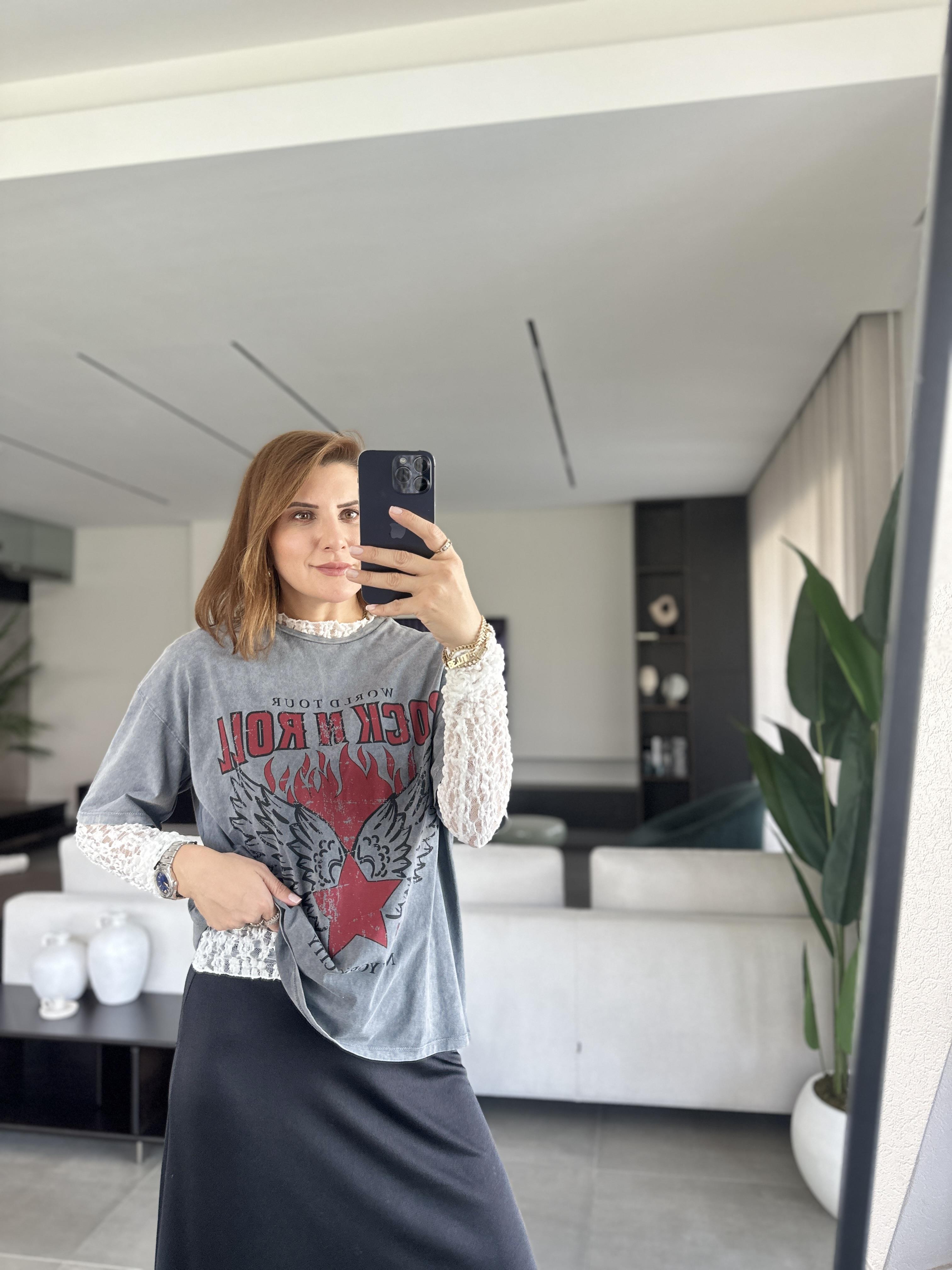 Yıkamalı Baskılı Dantel Detaylı T-Shirt