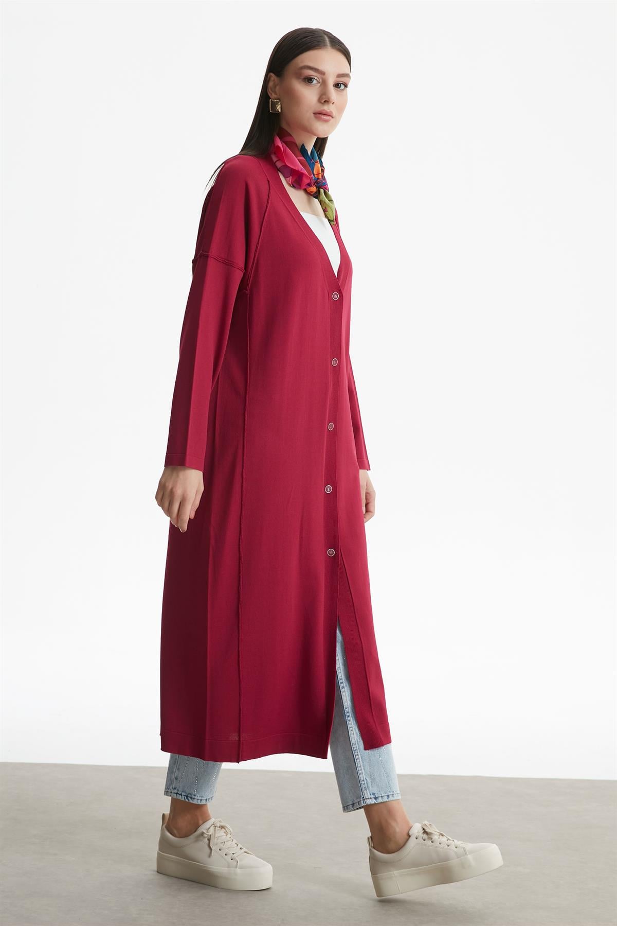 TERS  DİKİŞ DETAYLI RAYON HIRKA FUŞYA