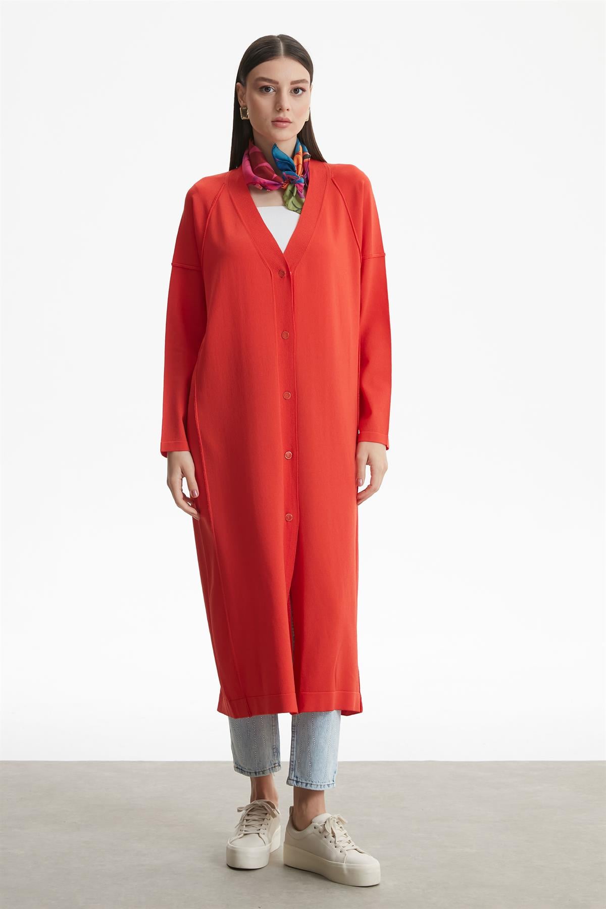 TERS  DİKİŞ DETAYLI RAYON HIRKA KIRMIZI