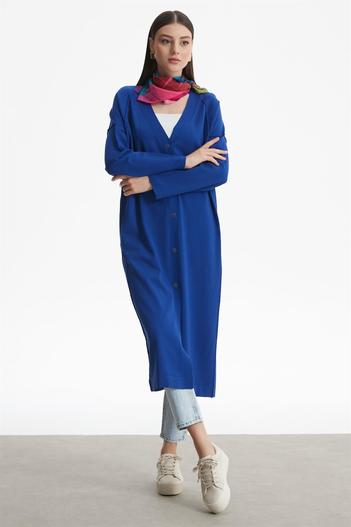 TERS  DİKİŞ DETAYLI RAYON HIRKA SAKS