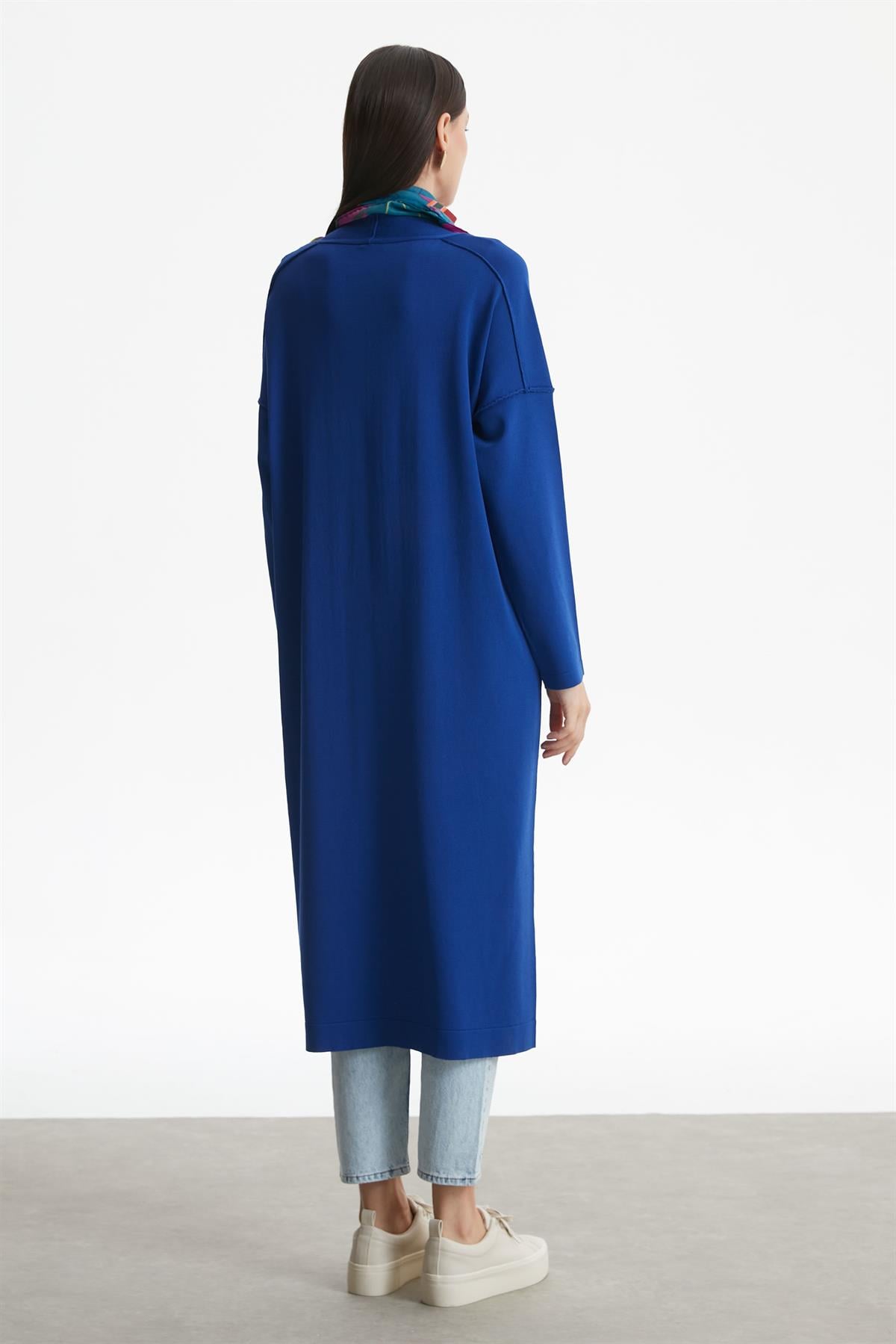 TERS  DİKİŞ DETAYLI RAYON HIRKA SAKS