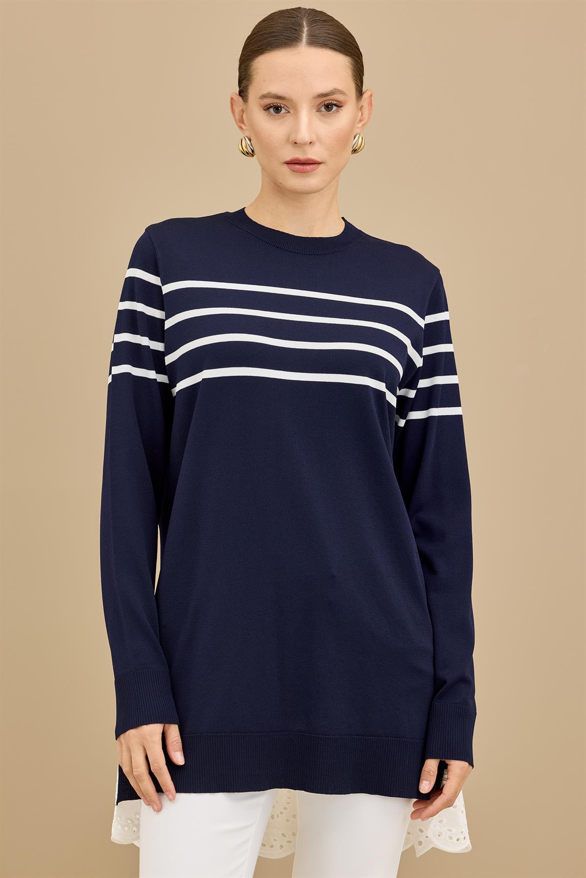 Arkası Güpür Çizgili Rayon Tunik LACİVERT