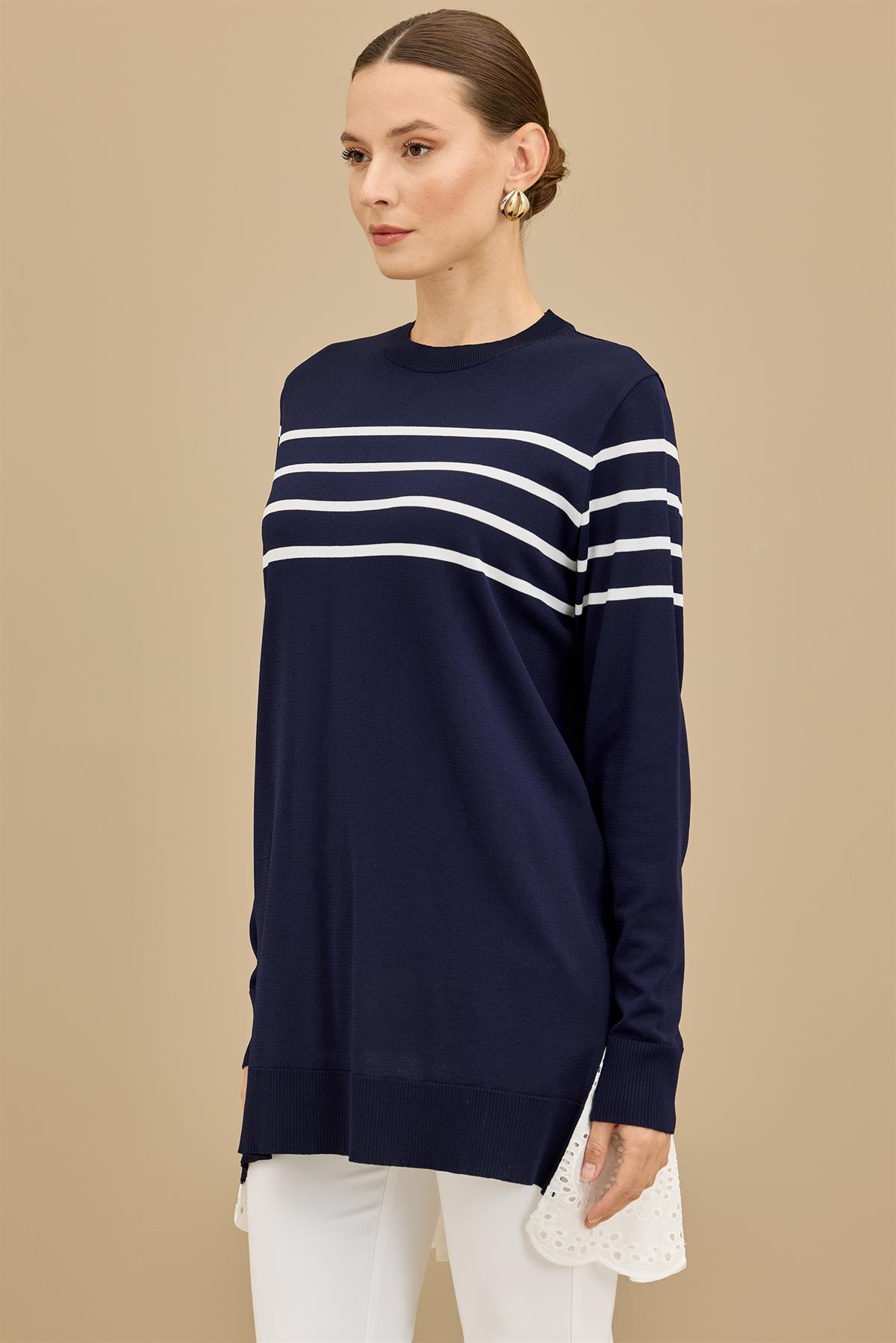Arkası Güpür Çizgili Rayon Tunik LACİVERT