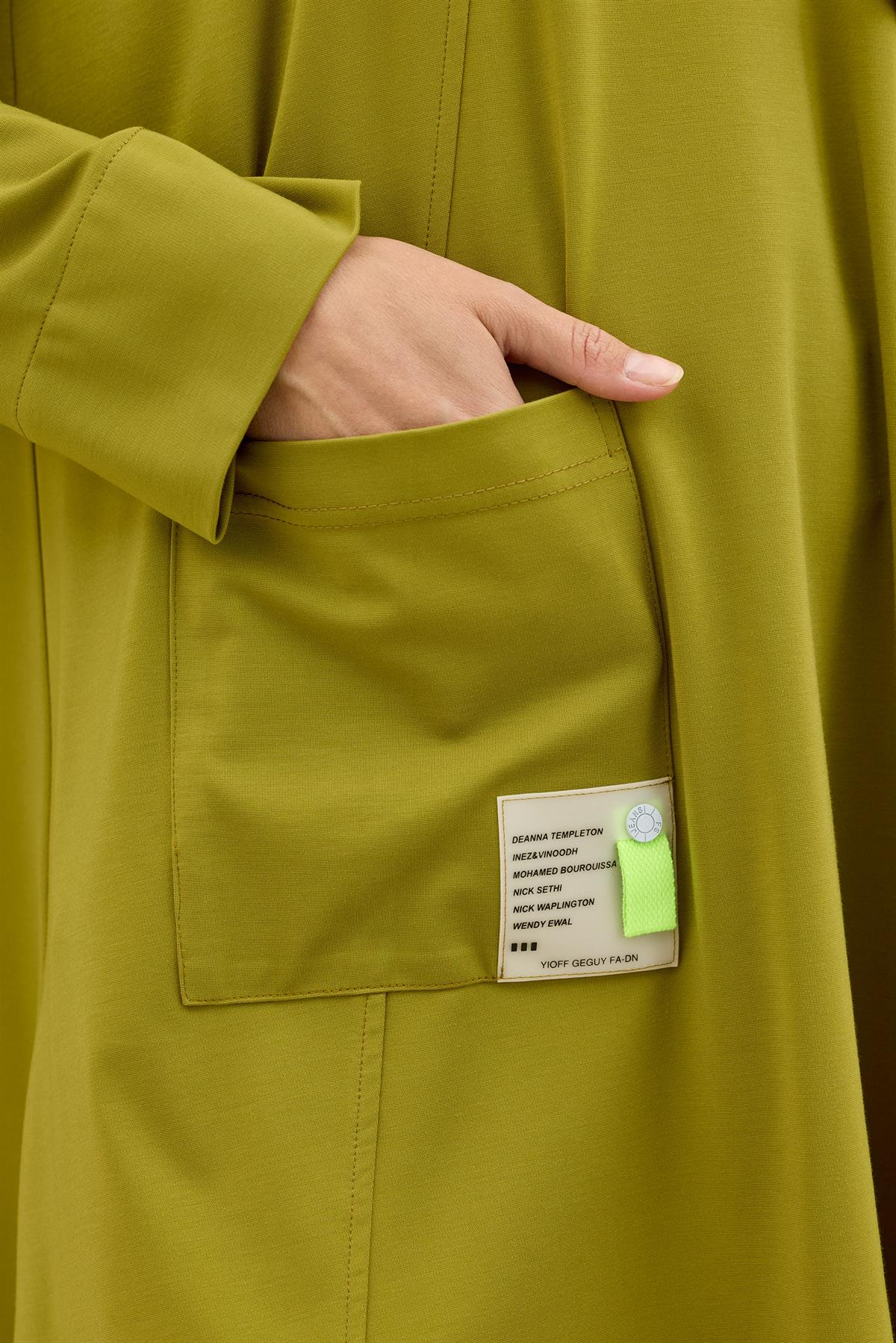 Asimetrik Kesimli Aksesuar Detaylı Takim YEŞİL