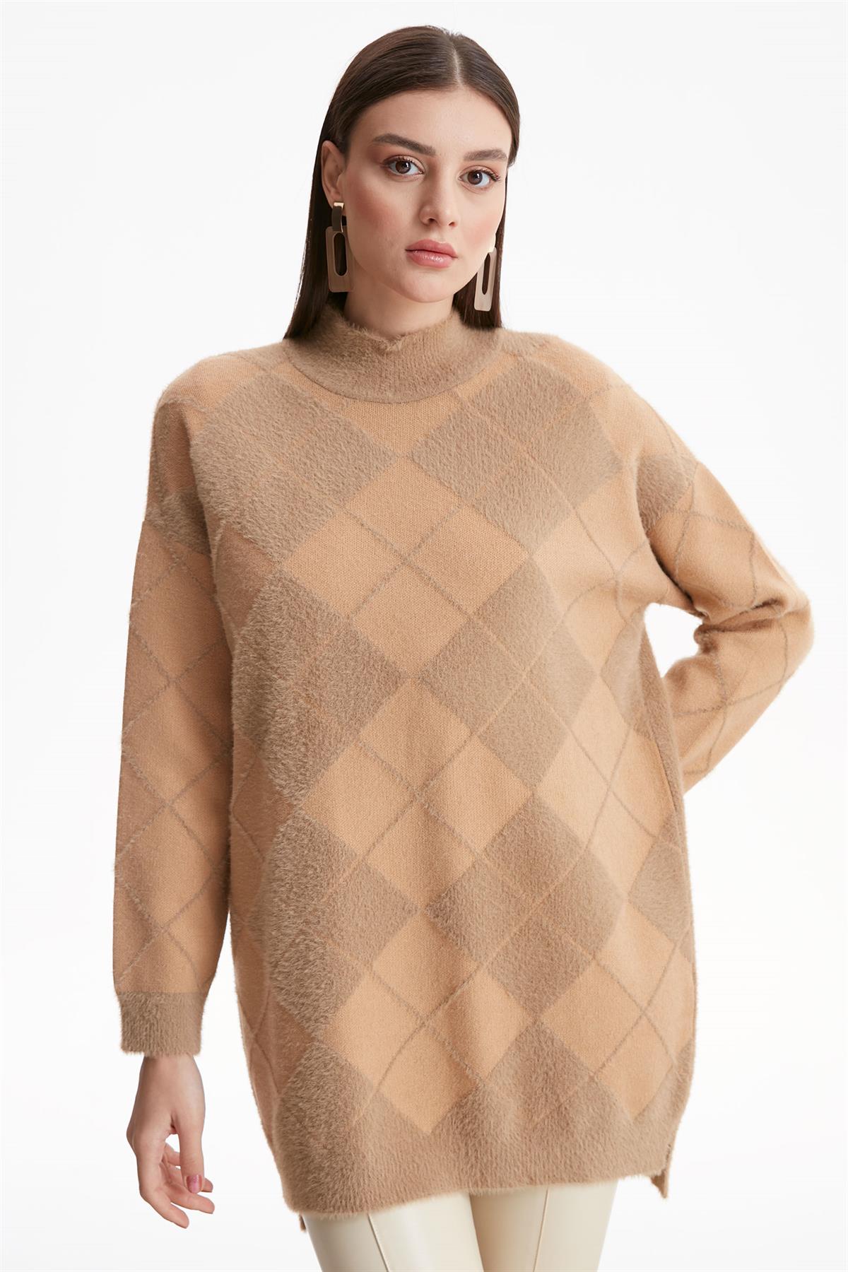 BAKLAVA DESENLİ MİNK TUNİK CAMEL