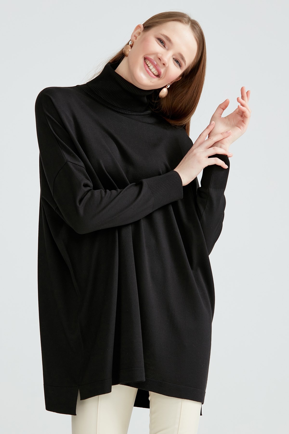 Balıkçı Yaka Oversize Basic Triko Tunik SİYAH