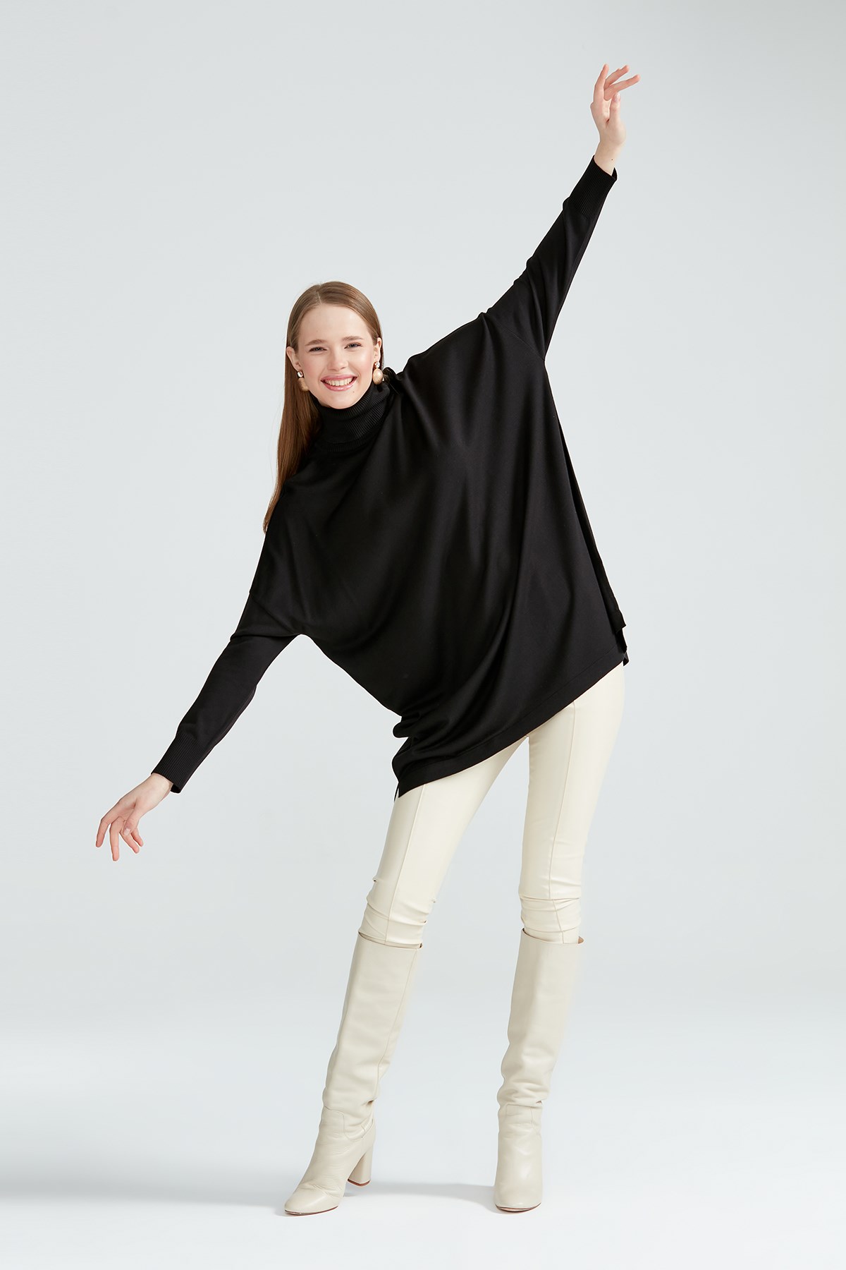 Balıkçı Yaka Oversize Basic Triko Tunik SİYAH
