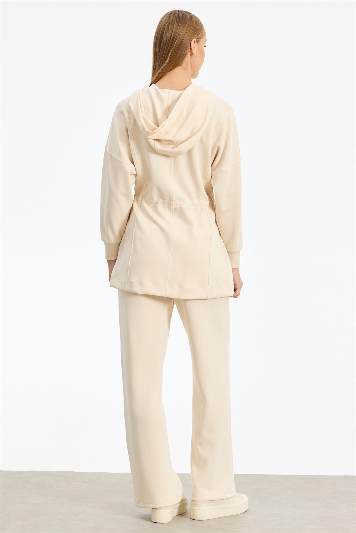 Bel Kısmı Büzme Detaylı Eşofman Takım BEJ