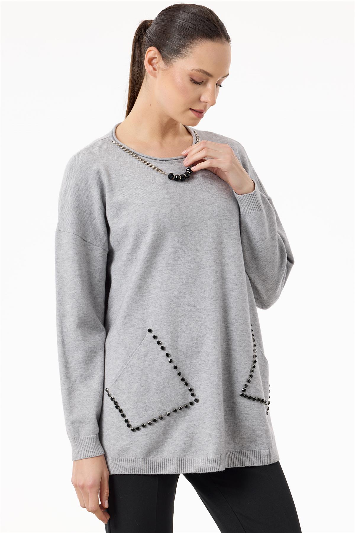 Cepleri Taşlı Kolye Detaylı Triko Tunik GRİ
