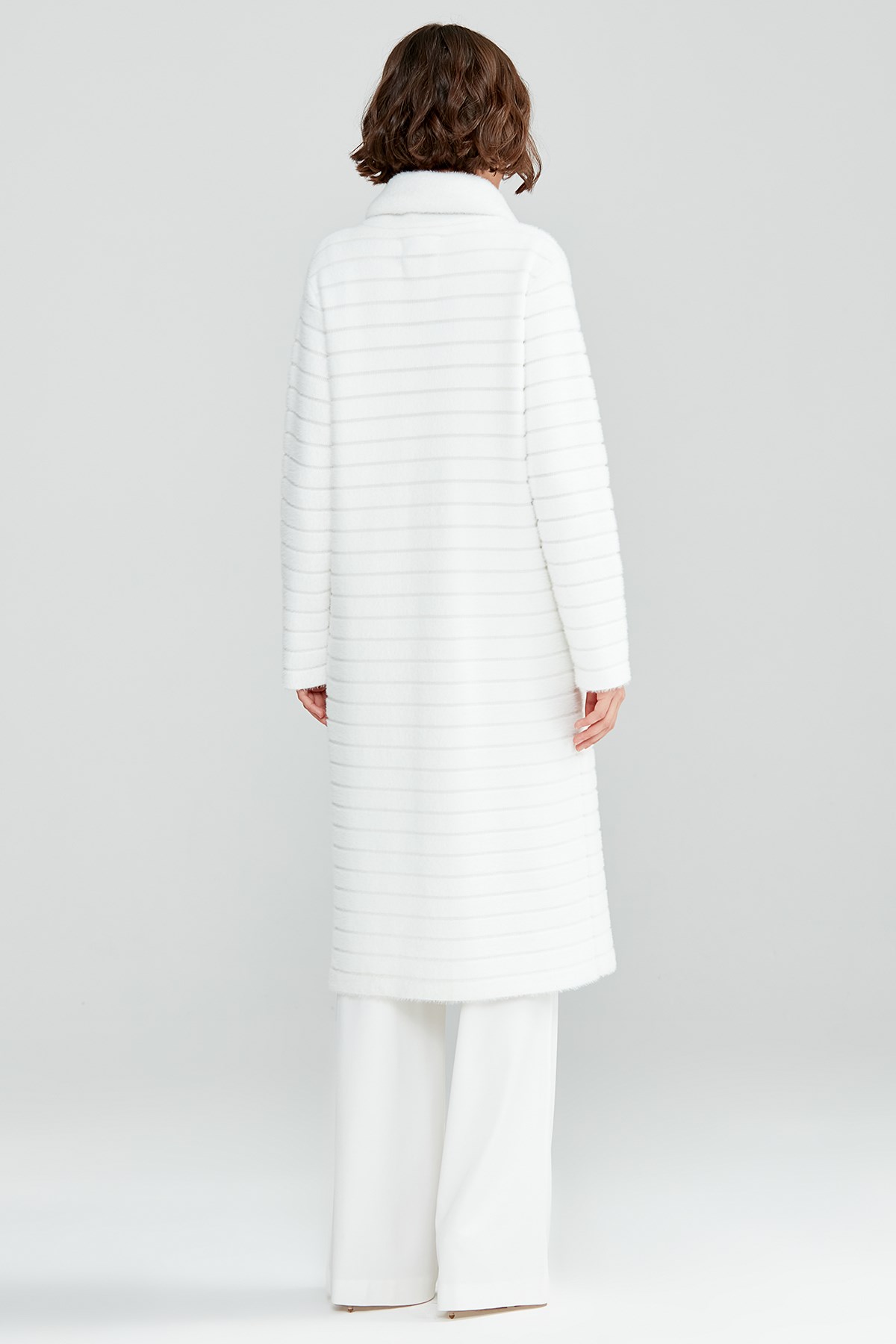 Çizgi Detaylı  Mink Kaban EKRU