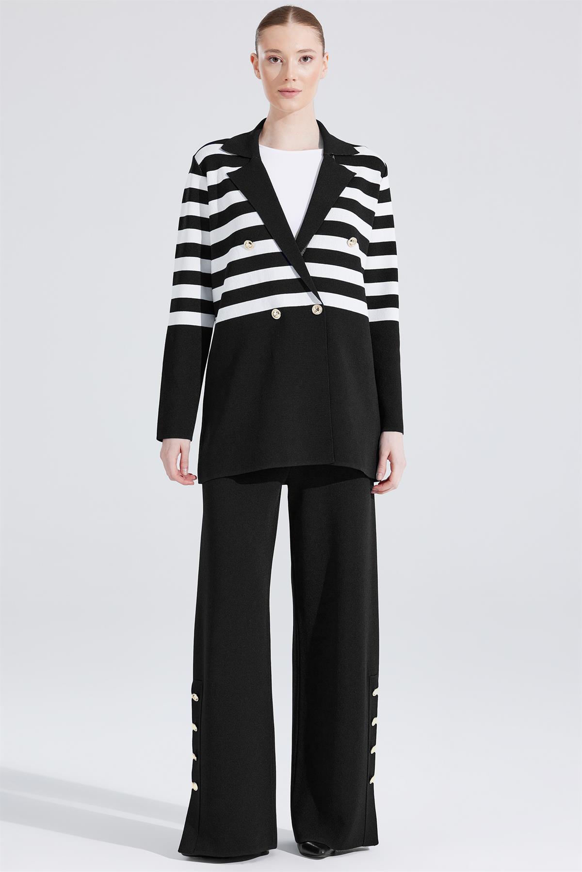 Çizgi Detaylı Rayon Takım SİYAH-EKRU