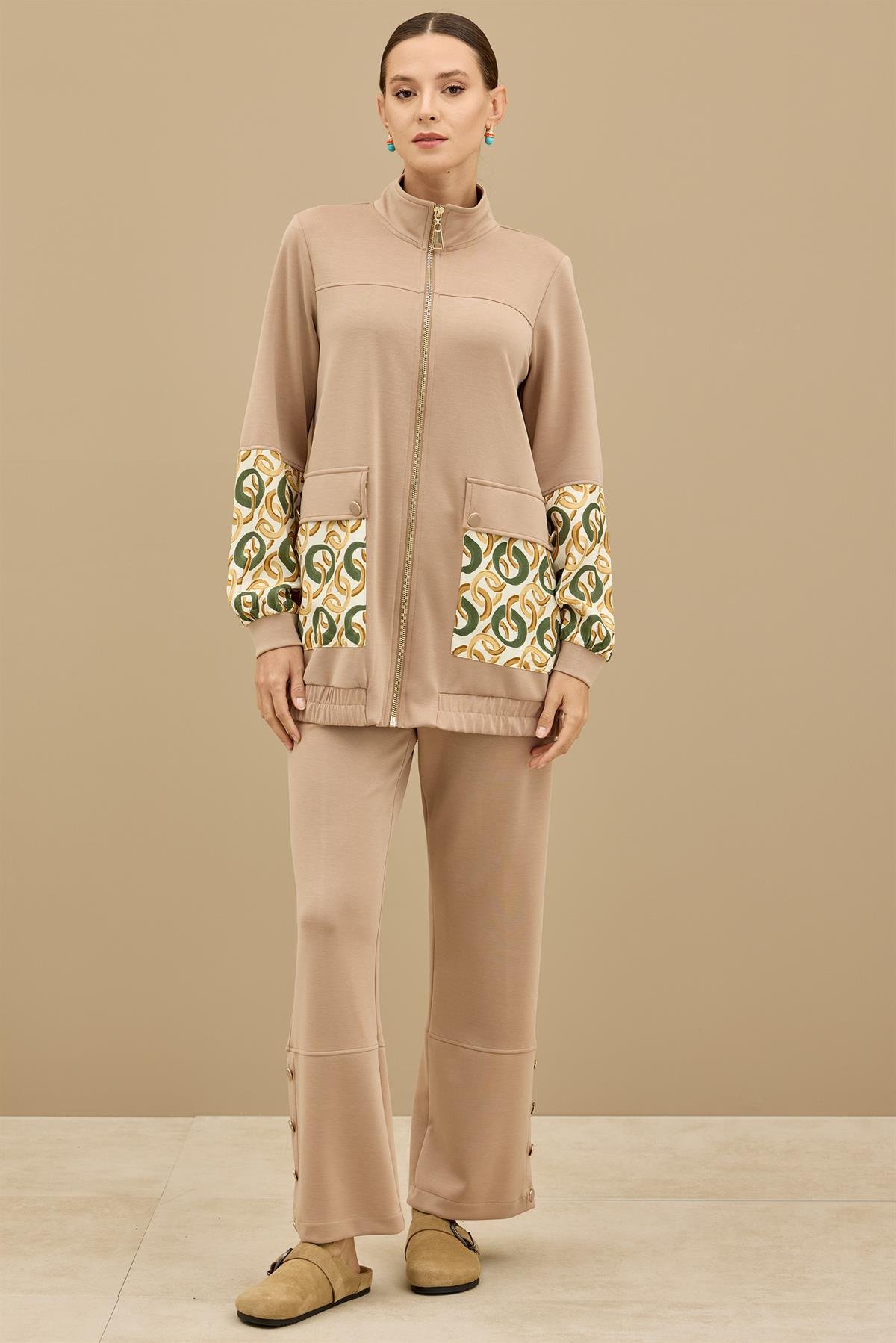 Desenli Kumaş Bloklu Pantolonu Takım CAMEL