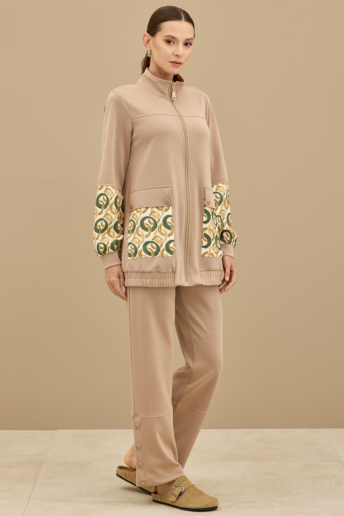 Desenli Kumaş Bloklu Pantolonu Takım CAMEL