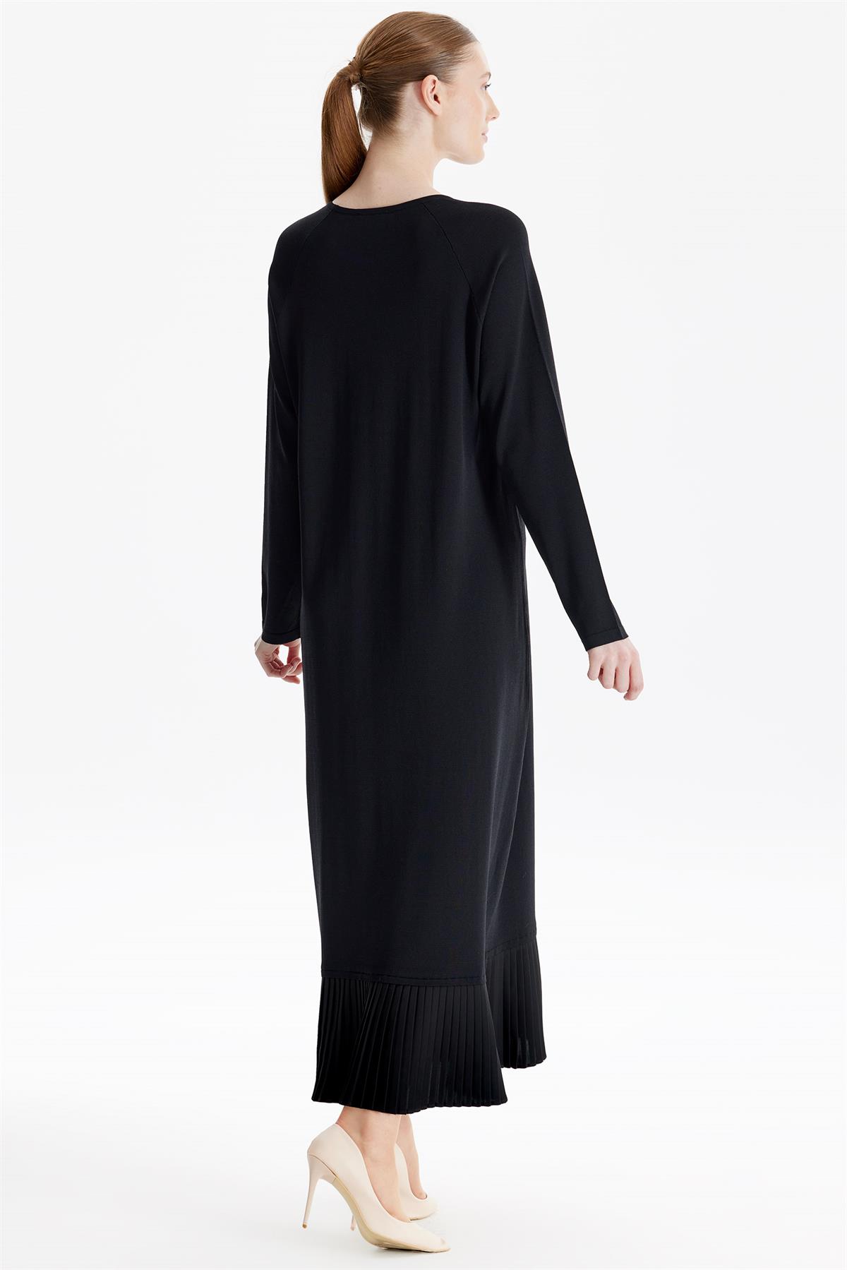 Etek Altı Piliseli Rayon Elbise SİYAH