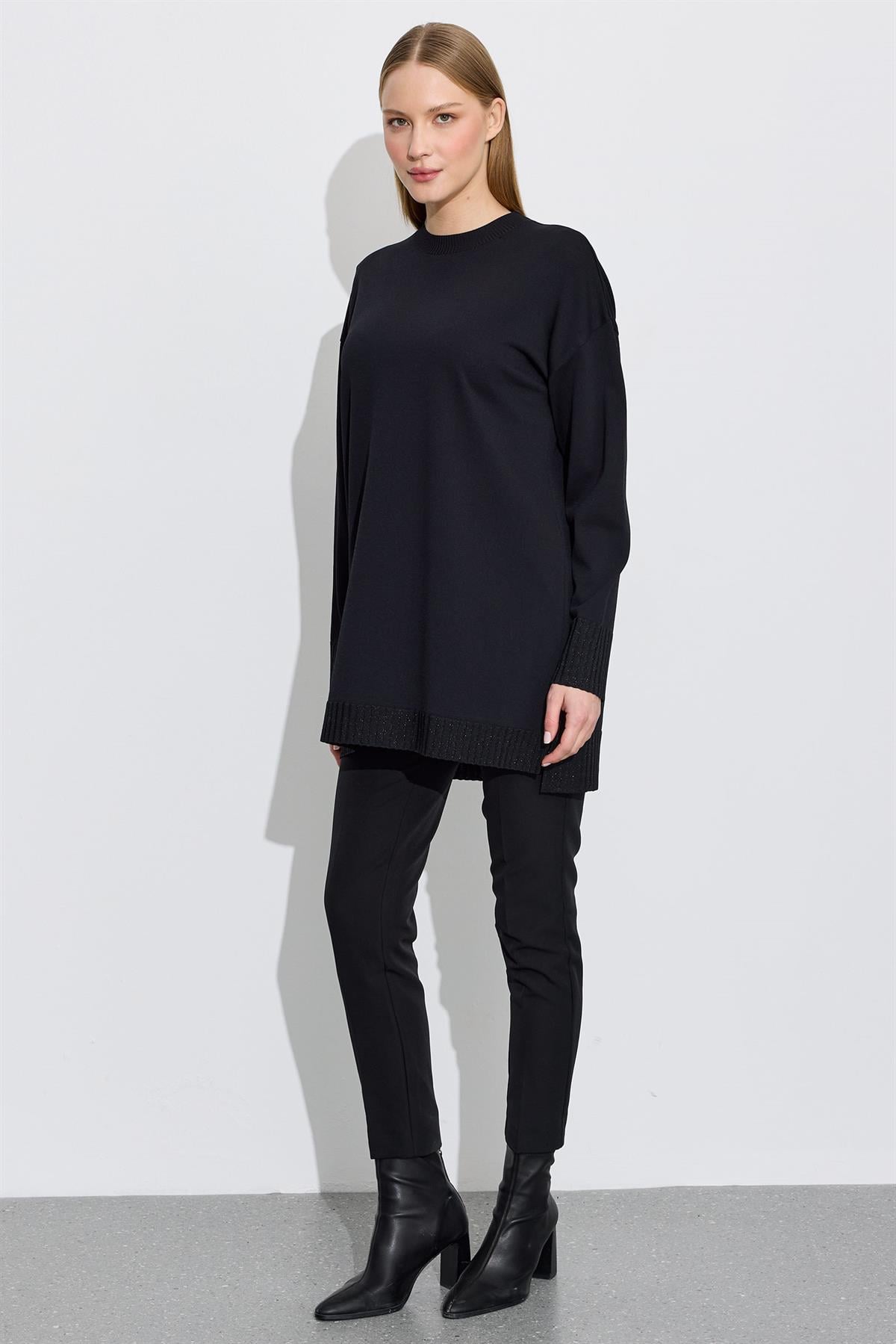 Etek Ucu Simli Rayon Tunik SİYAH