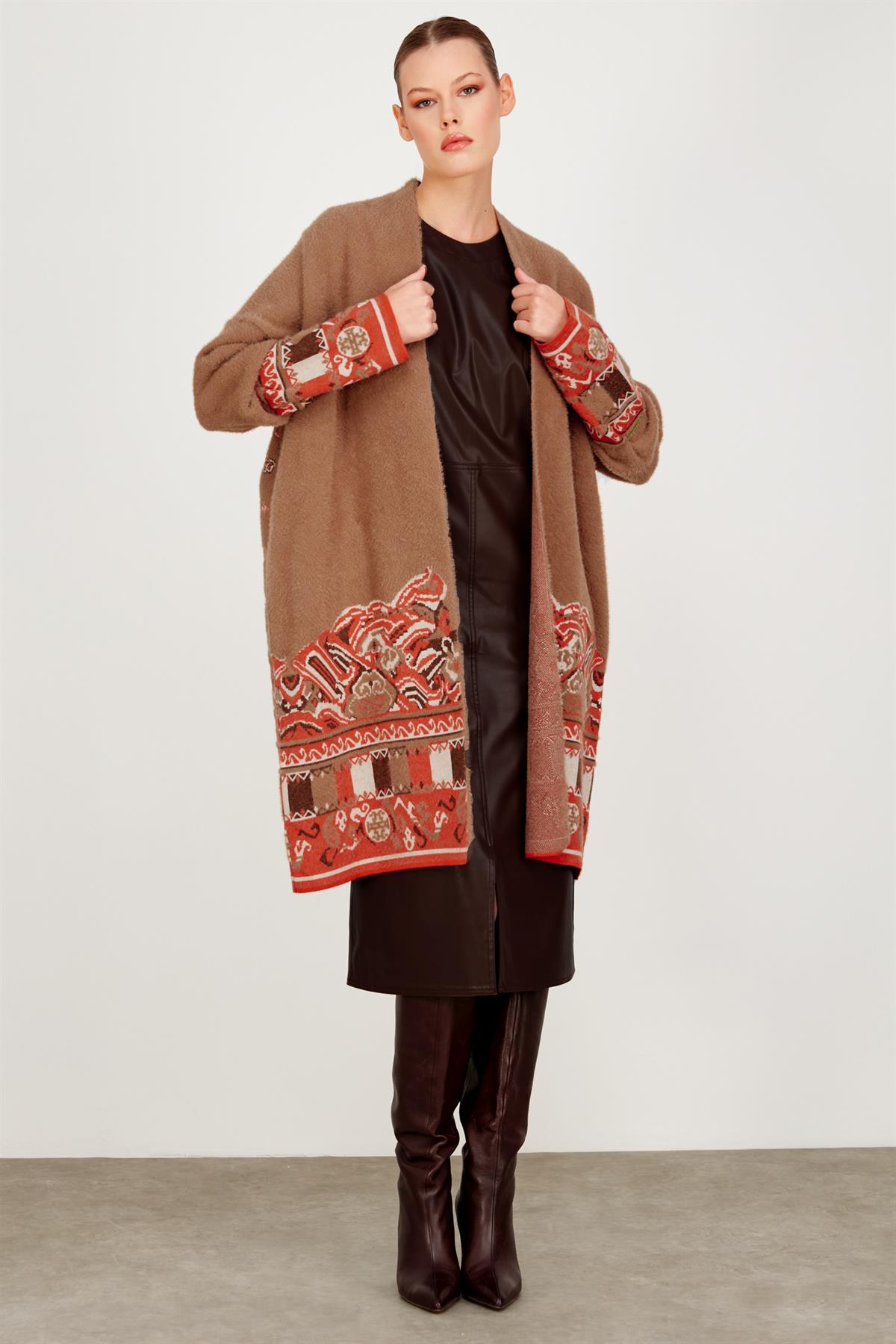 ETNİK DESENLİ MİNK KABAN CAMEL