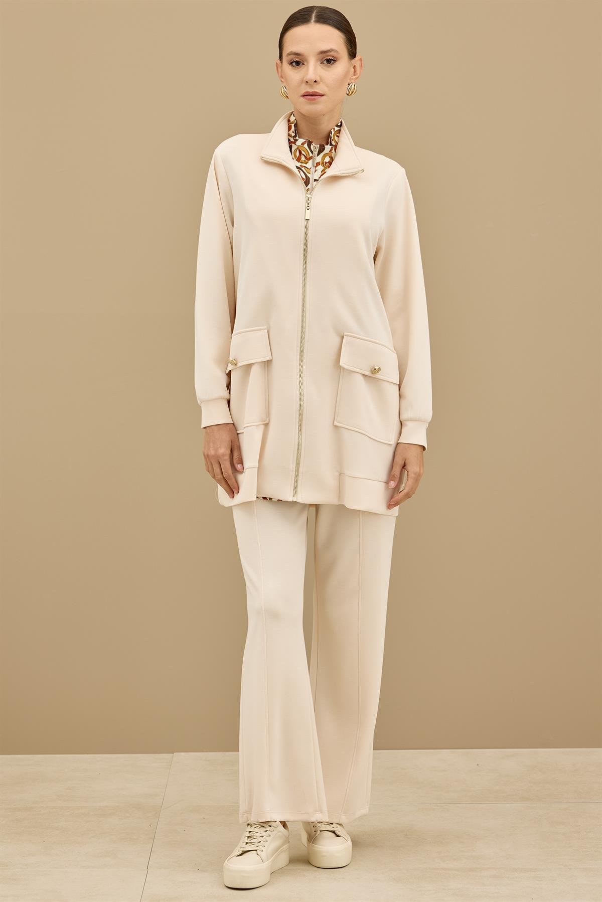 Fermuar Detaylı Emprime Kombinli Pantolonlu Takım BEJ